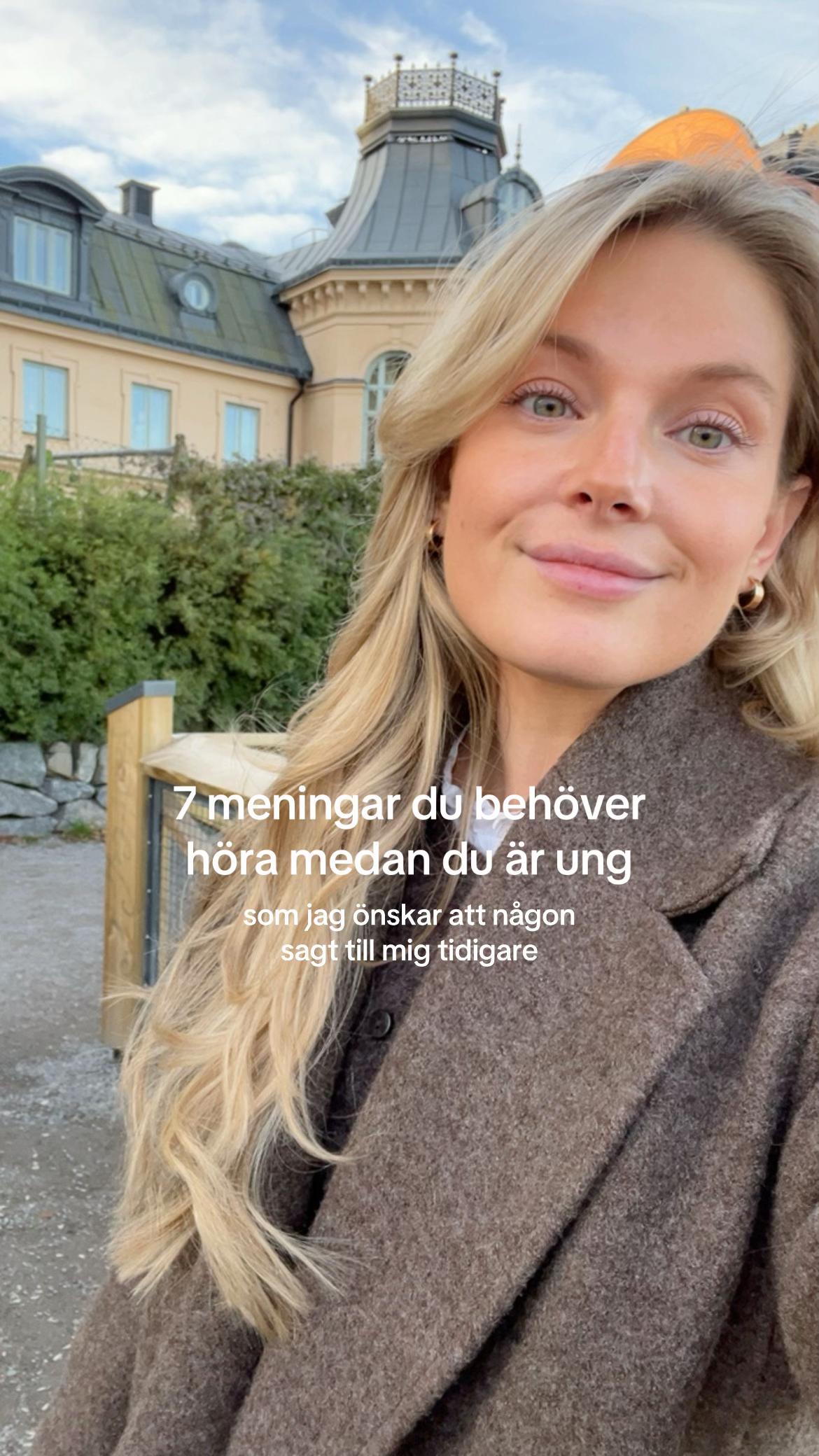 @Elissa