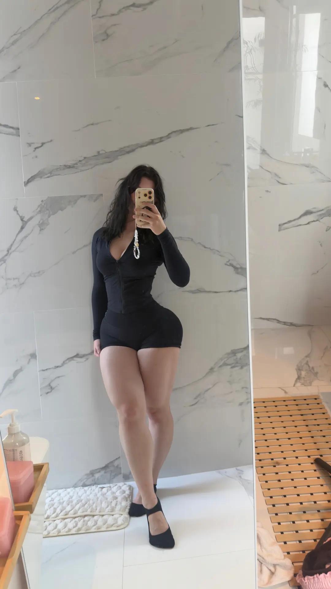 @Chxrryxfit 🍒