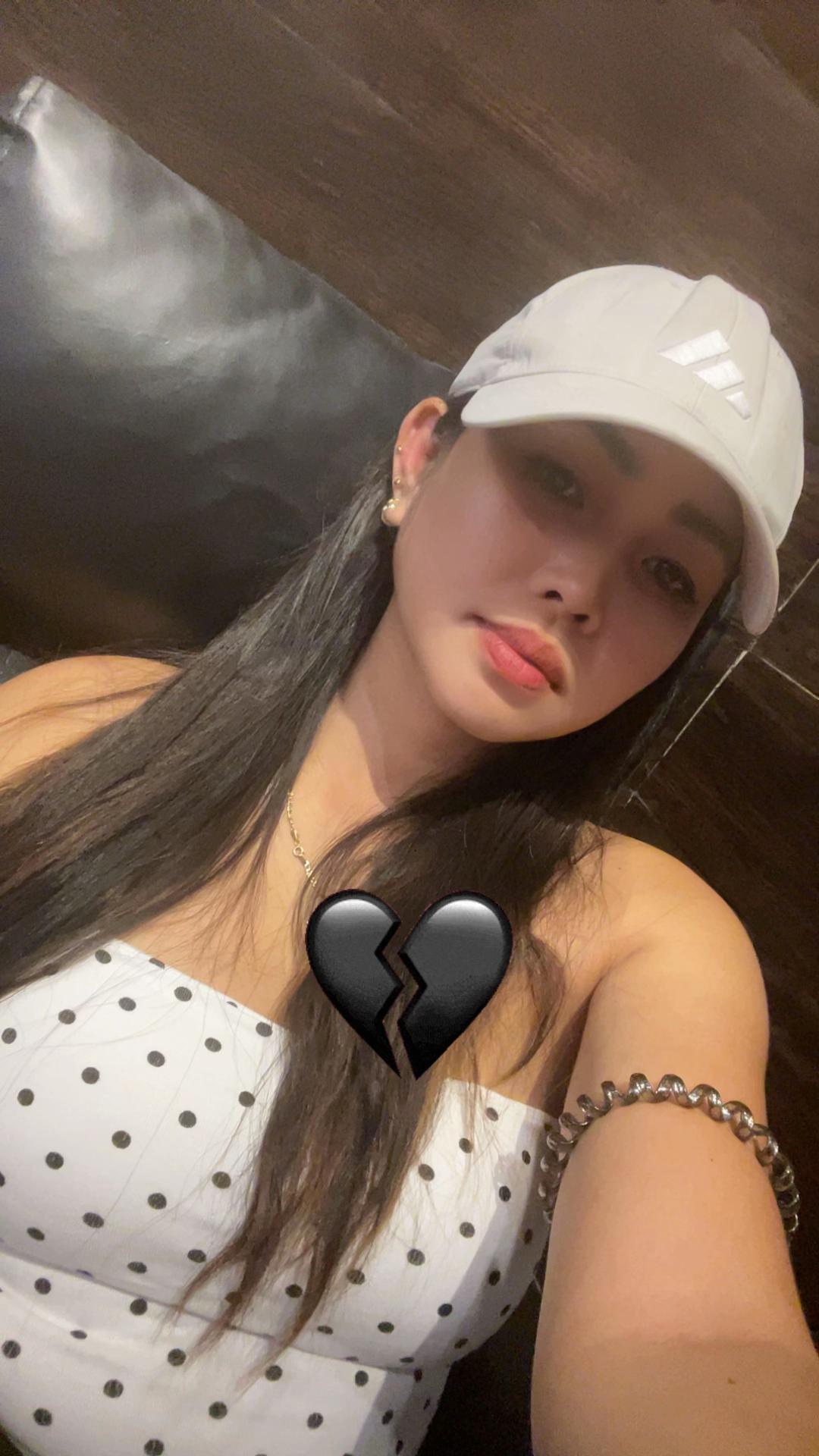 @Isla Miles🛍️