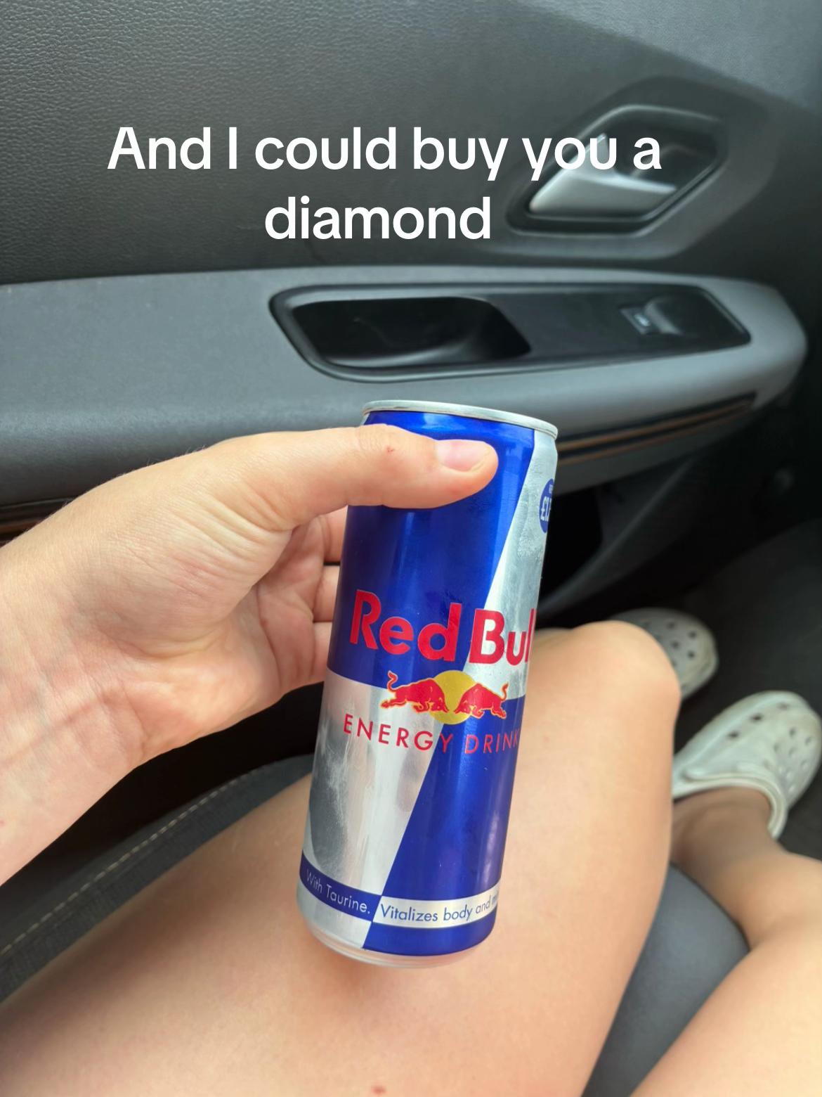 @𝓡𝓲𝓽𝓪 𝓬𝓸𝓵𝓵𝓲𝓷𝓼🤍