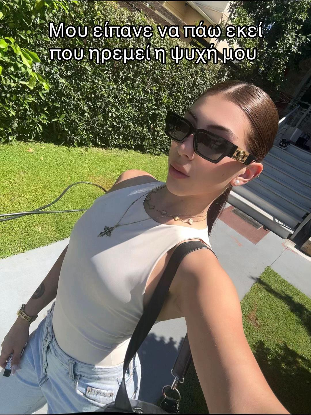 @Christinakourtidou