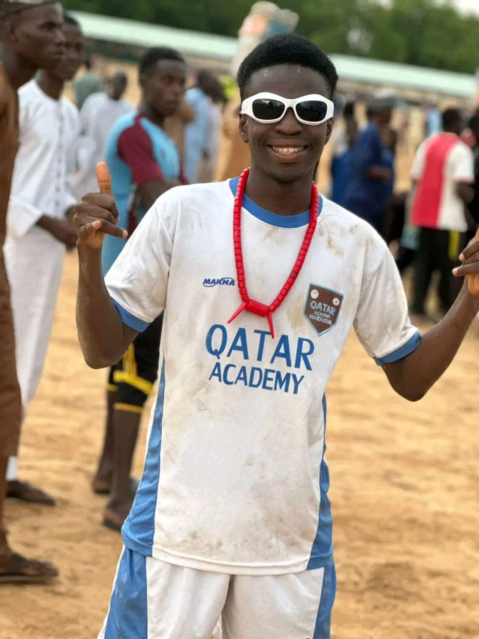 @itz bolomson footballer