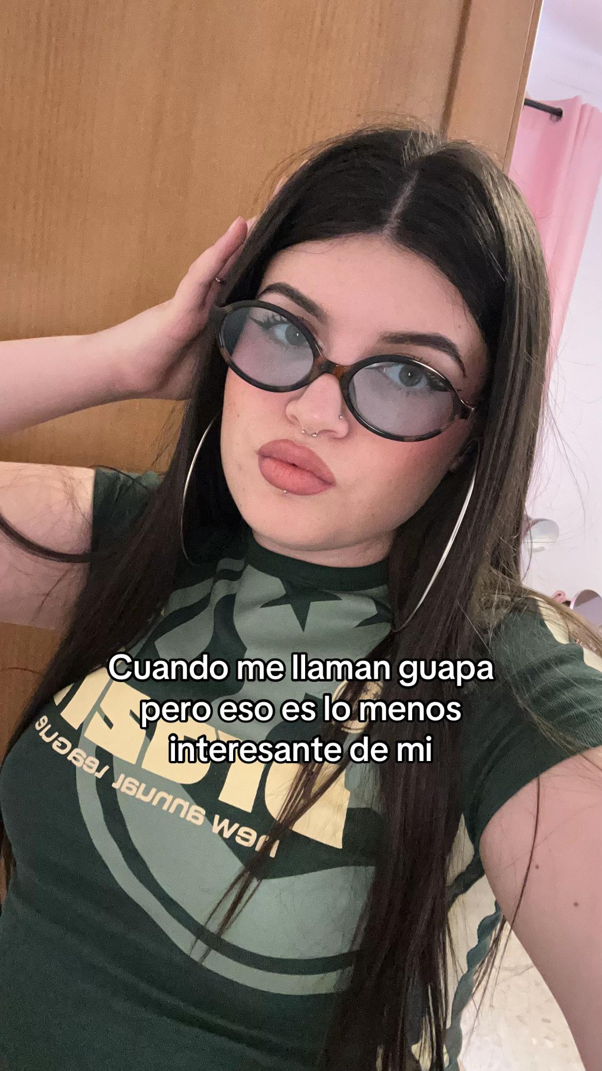 @𝔄𝔩𝔢𝔧𝔞𝔫𝔡𝔯𝔞 🧛🏻&zwj;♀️