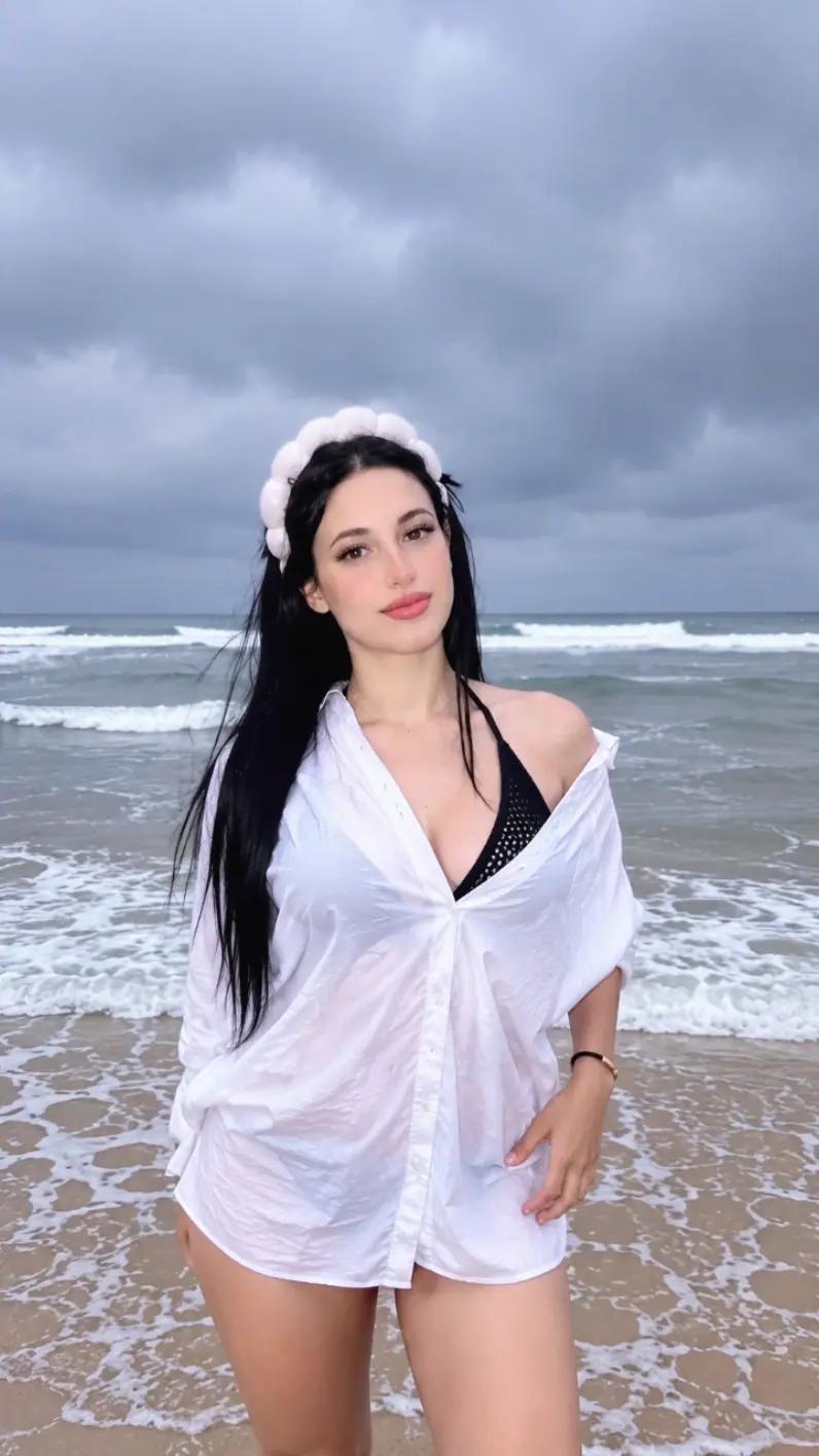 @roumaissa❤️👅