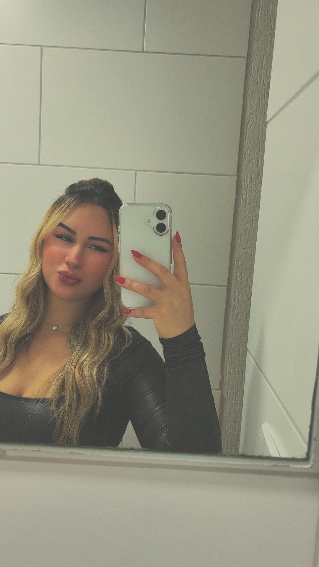 @KarolineReiis