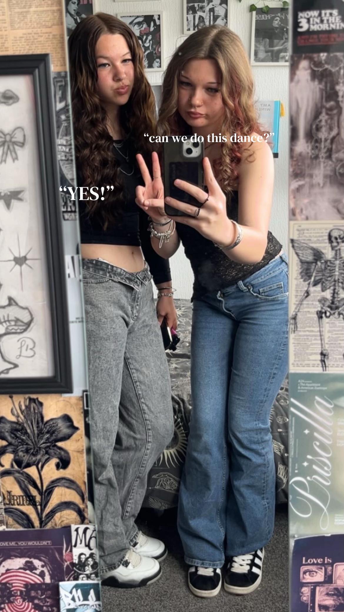 @bonnie🕸️.