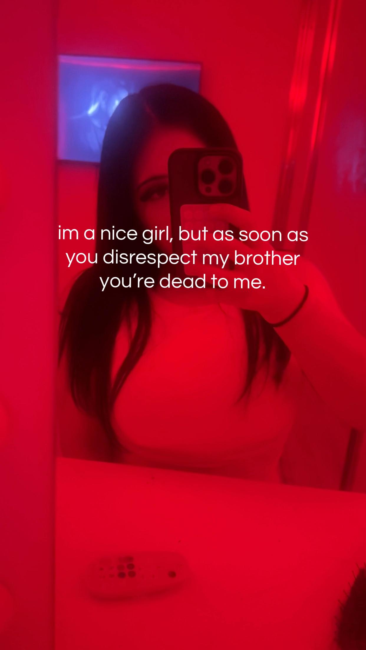 @𝐦𝐢𝐚
