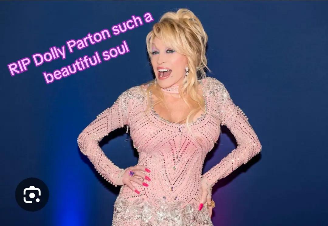 @KellyLovesBooks