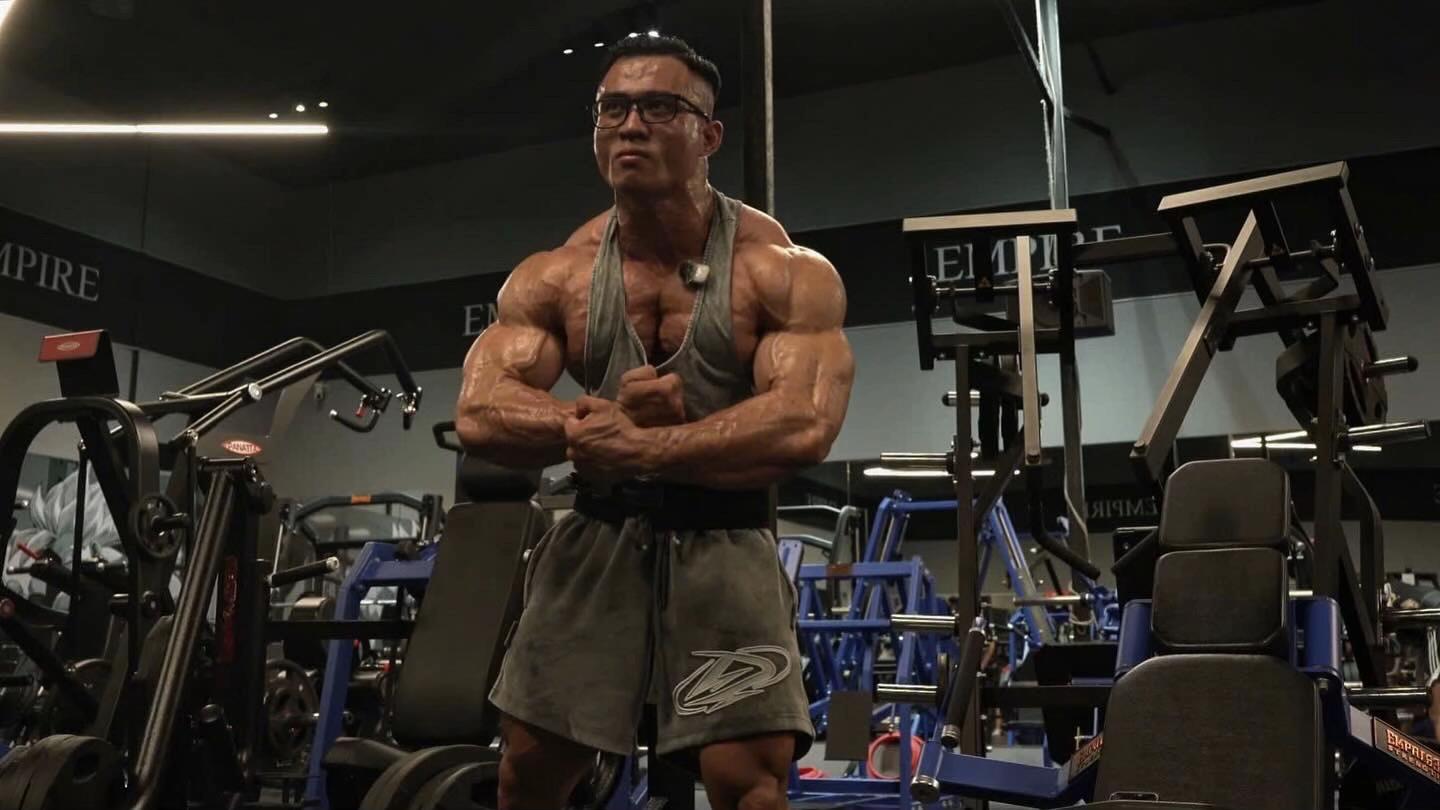 @IFBB PRO BEN ANH