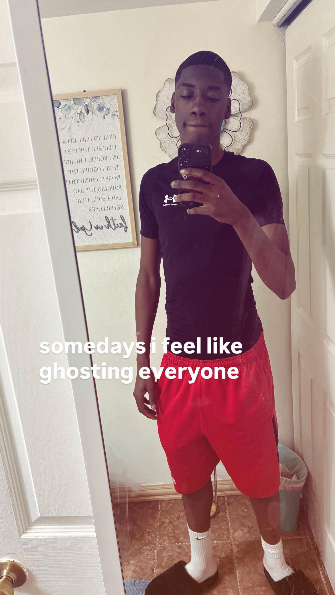 @️7