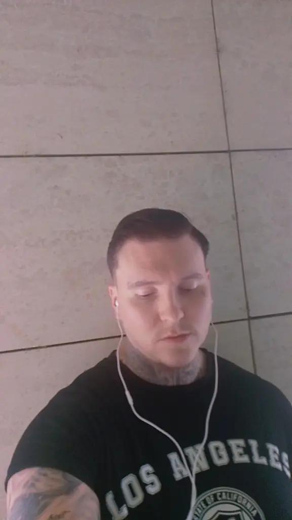 @Dániel Vidra
