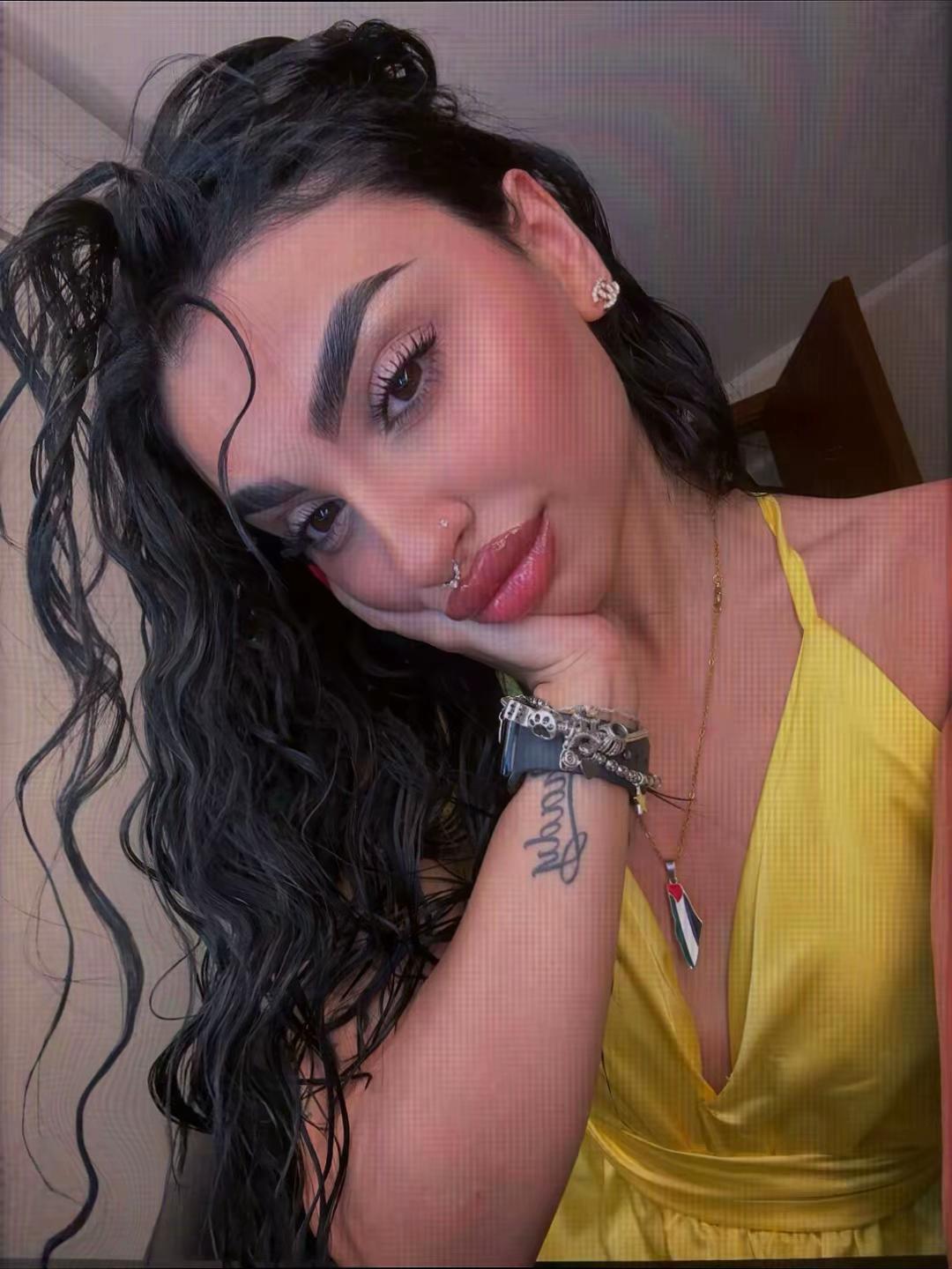 @shahira