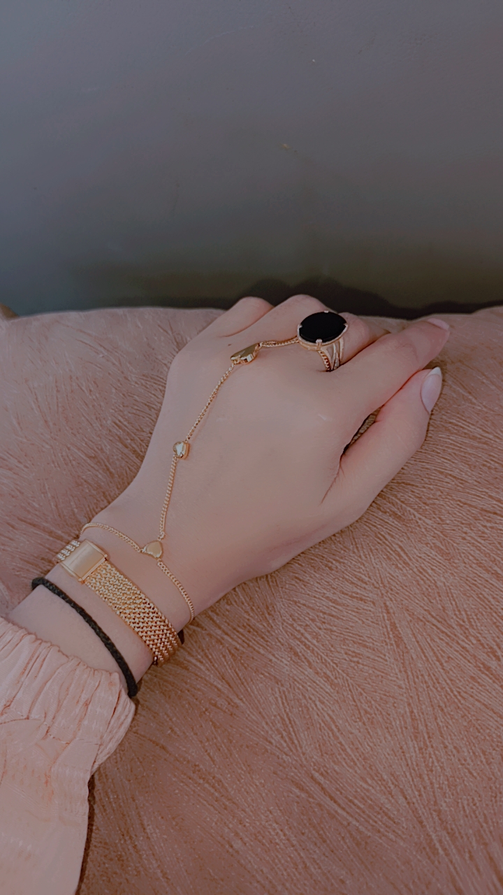@khanikhani🖤🥀