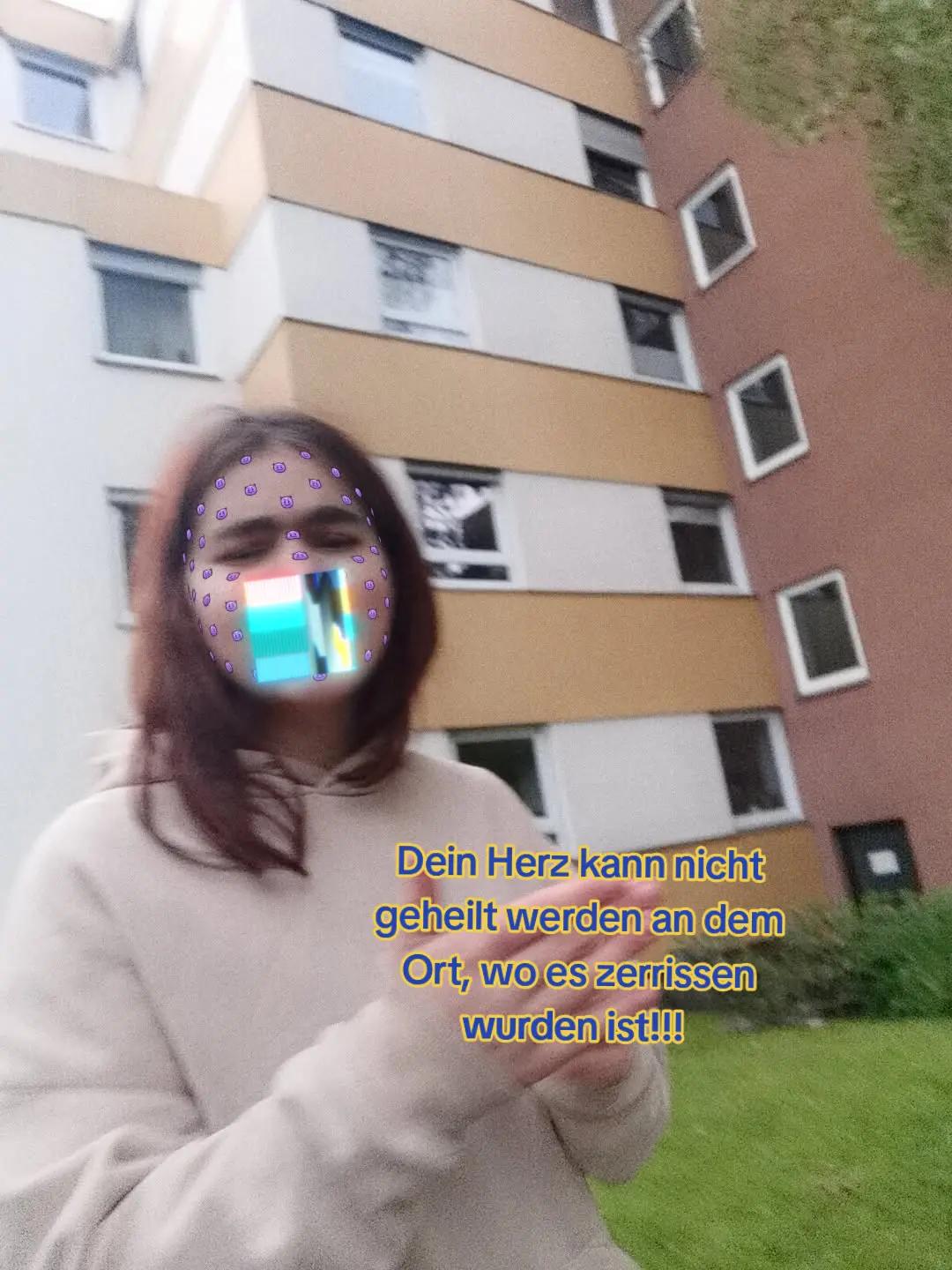 @Leonie17