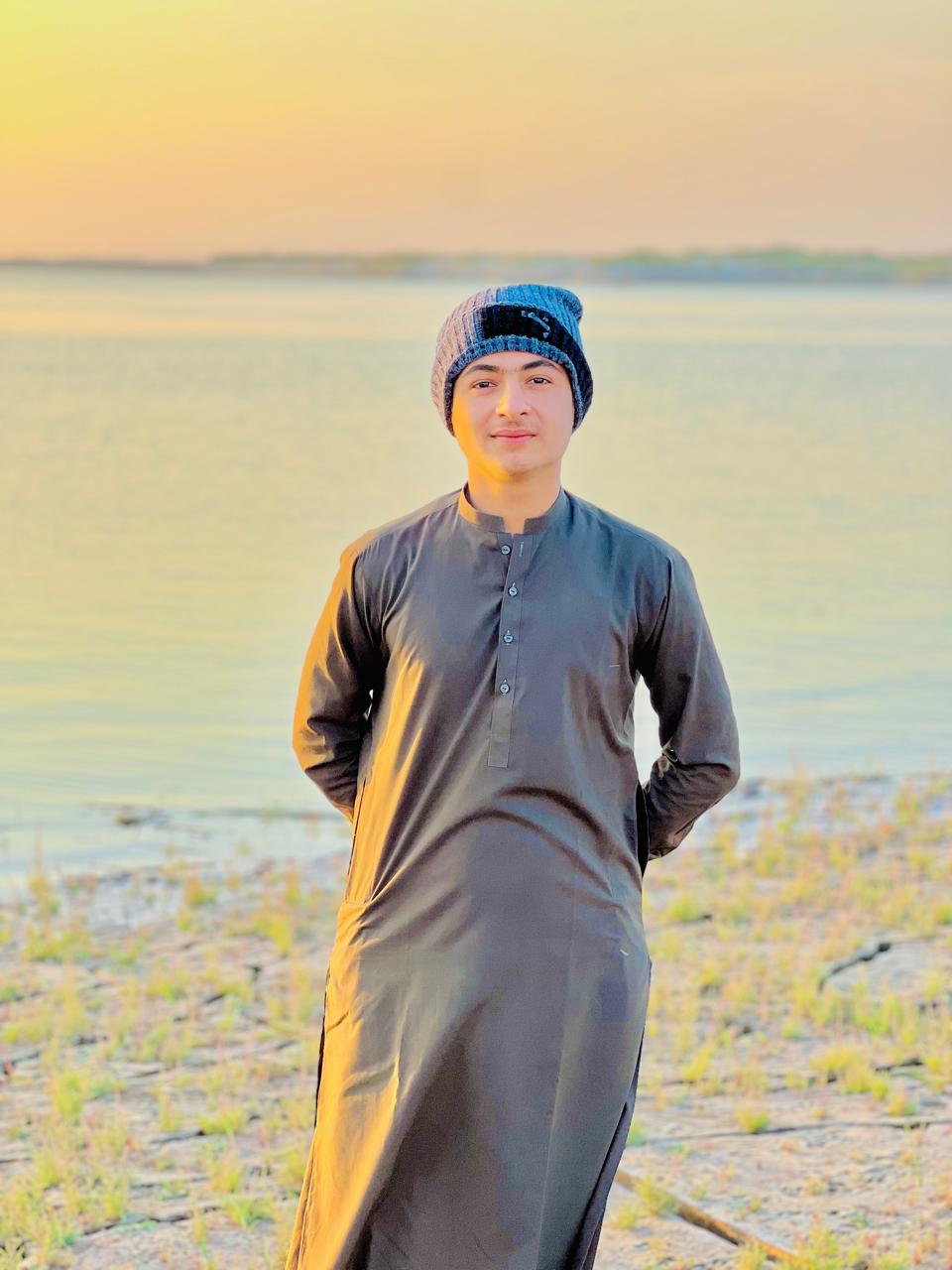 @NAEEM Ali