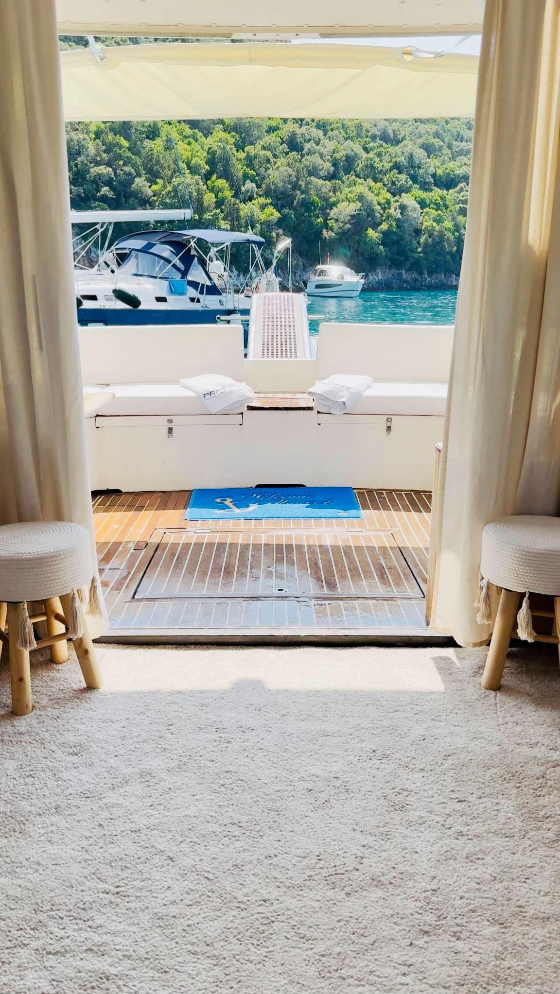 @Corfu Yacht Cruises