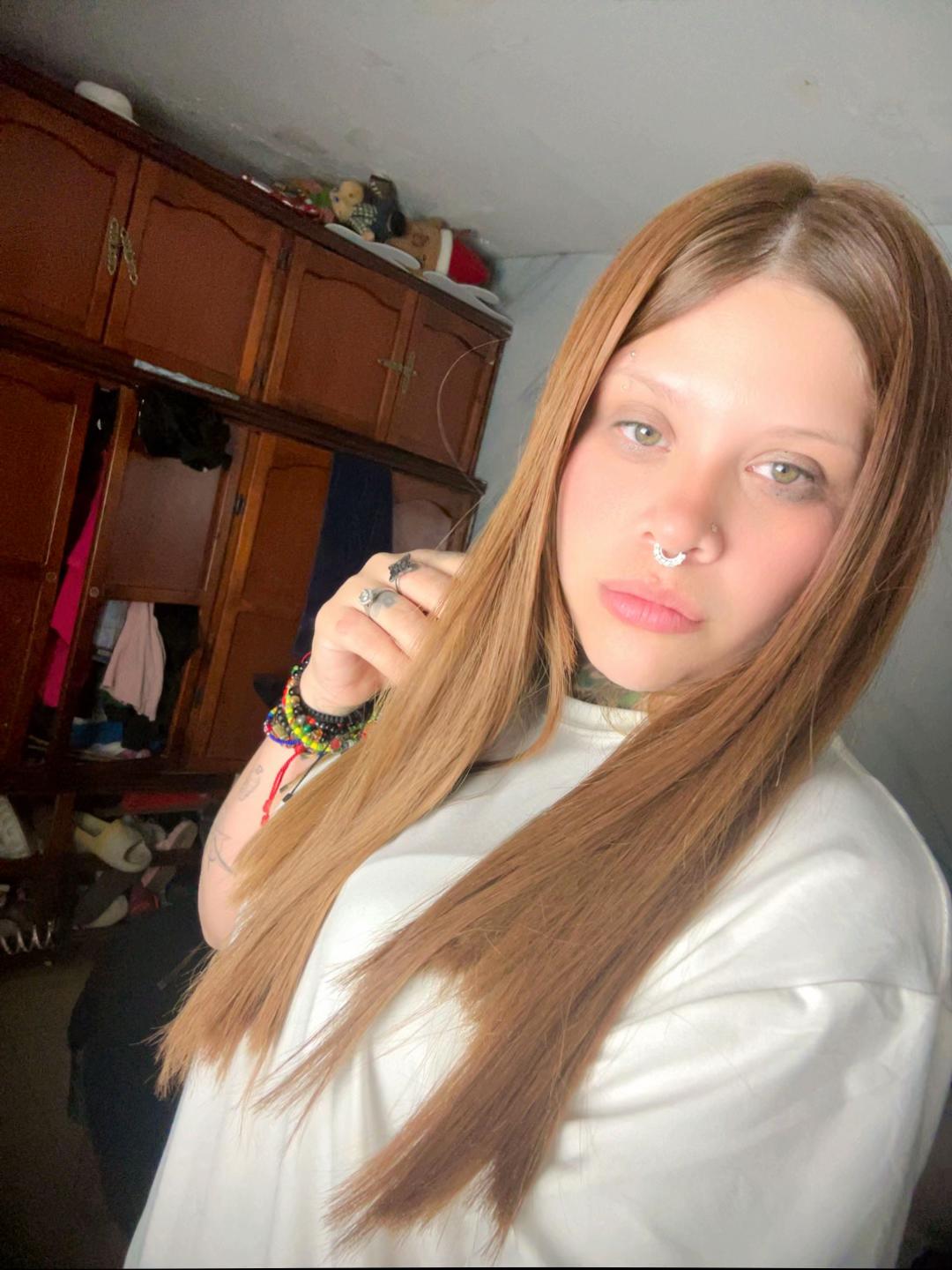 @_mitzy_