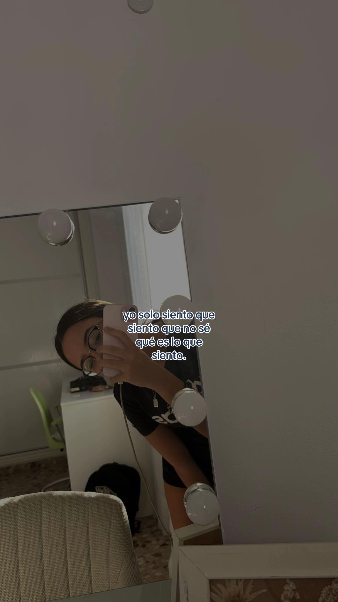 @🖤