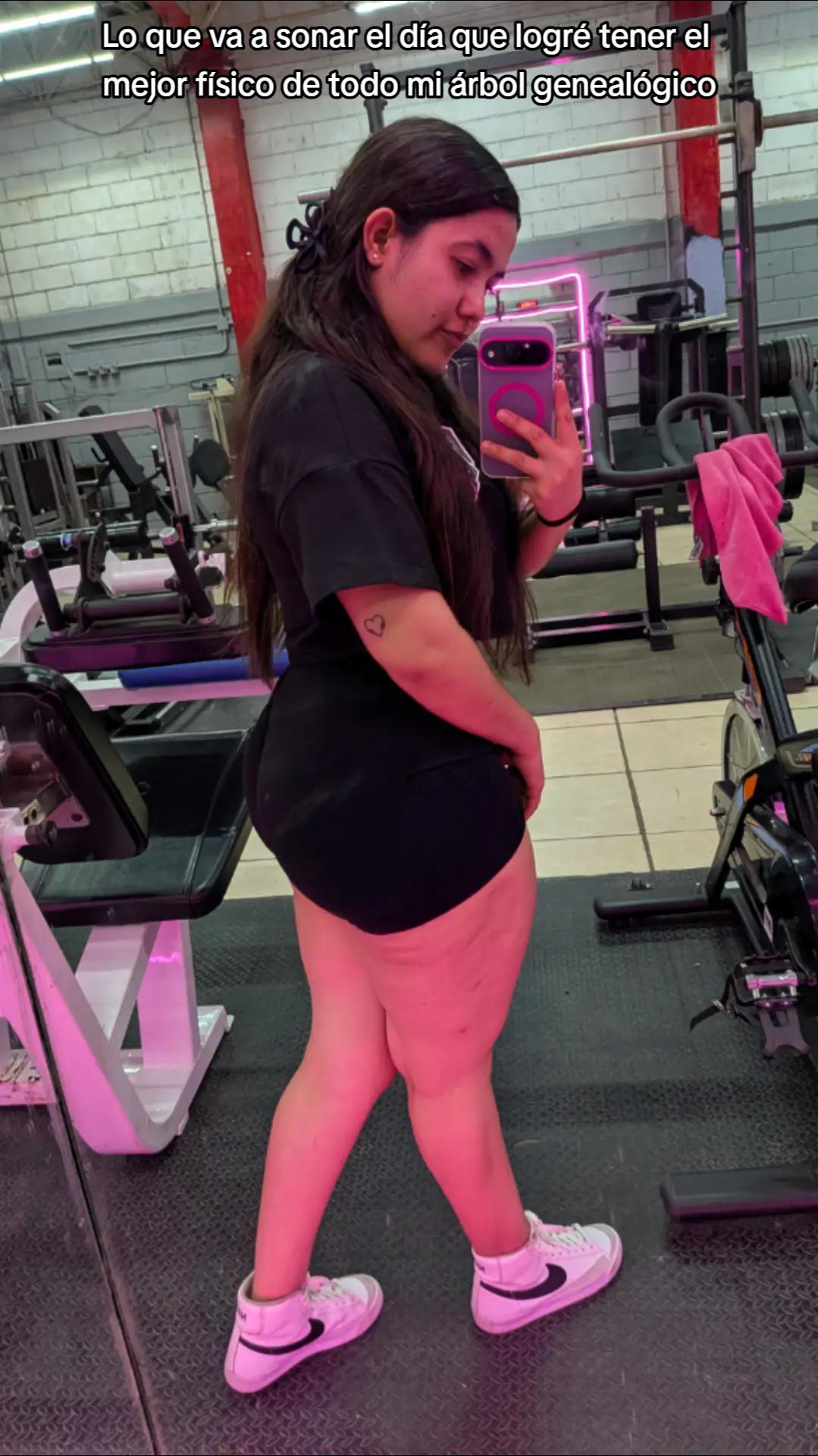 @Vane Lara