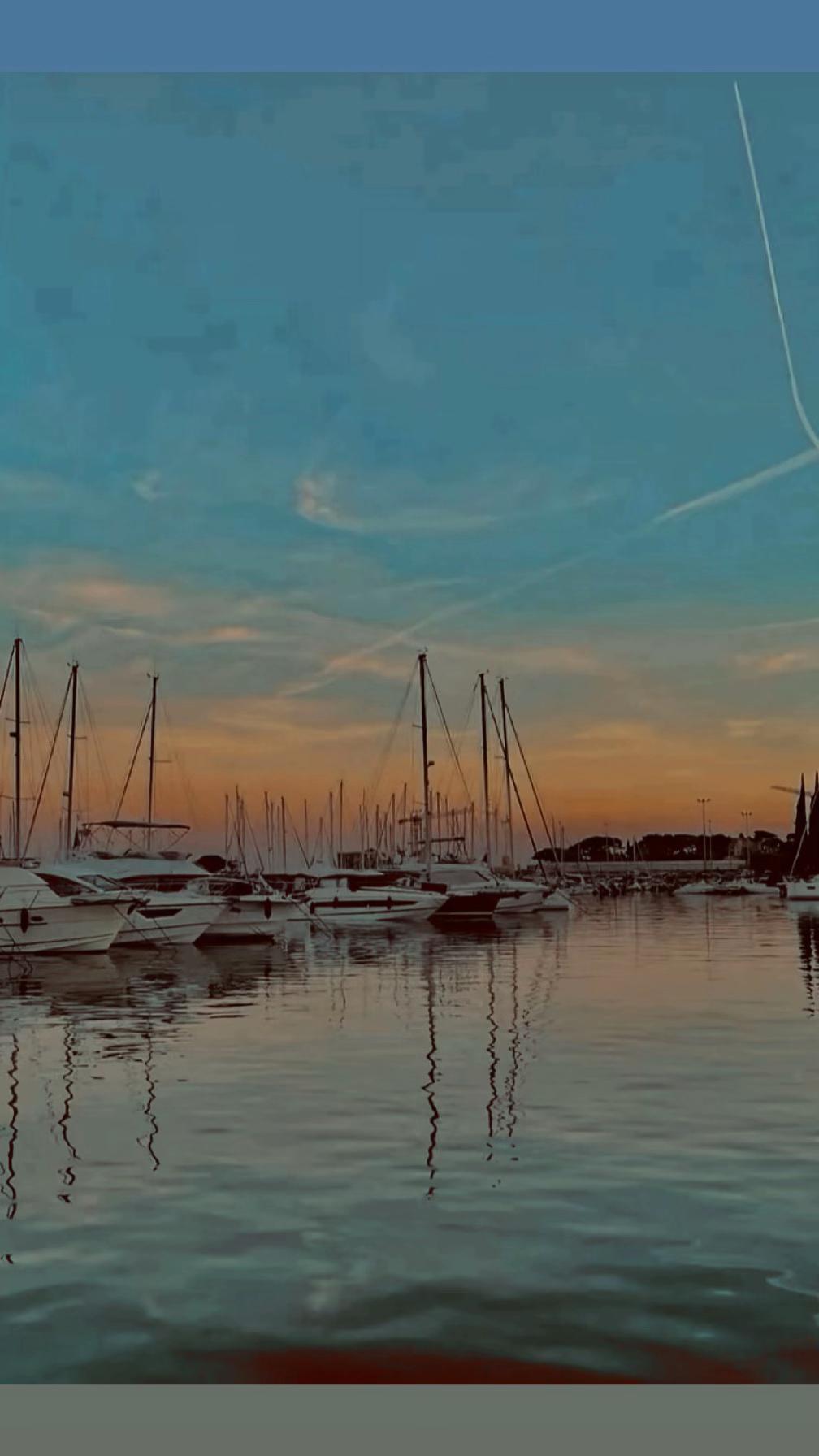 @𝐸𝑙𝑜&rsquo;✰