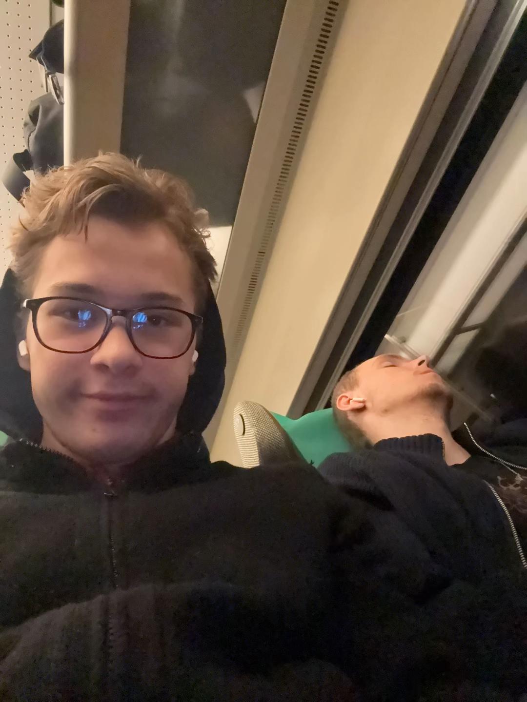 @liamomberg