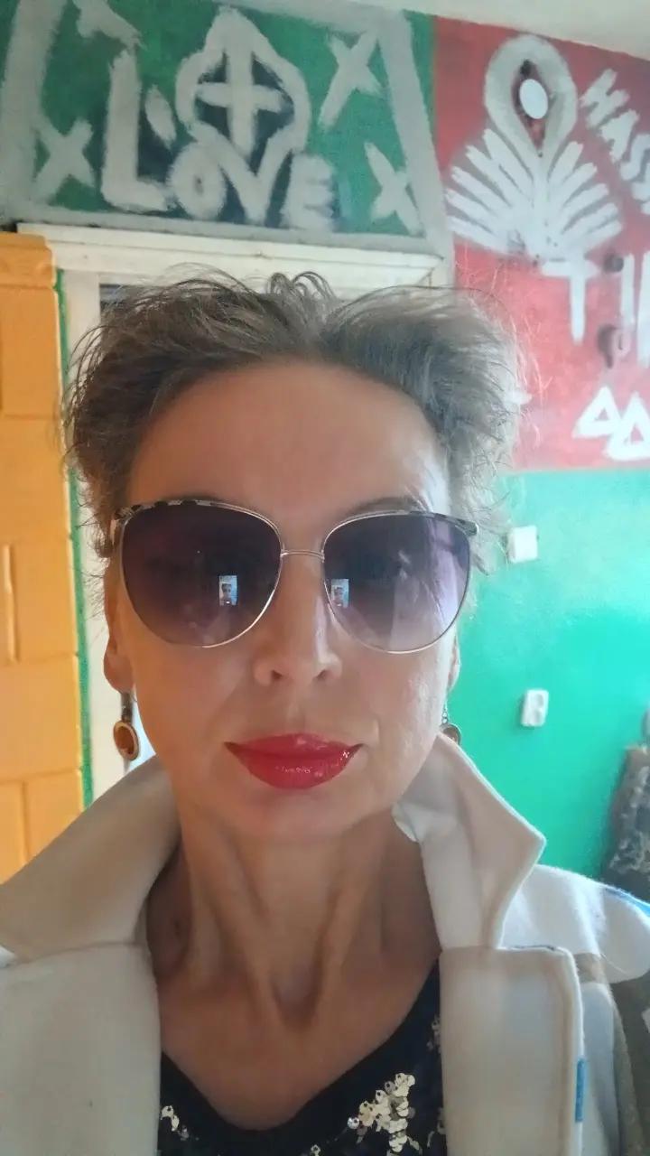 @Marija