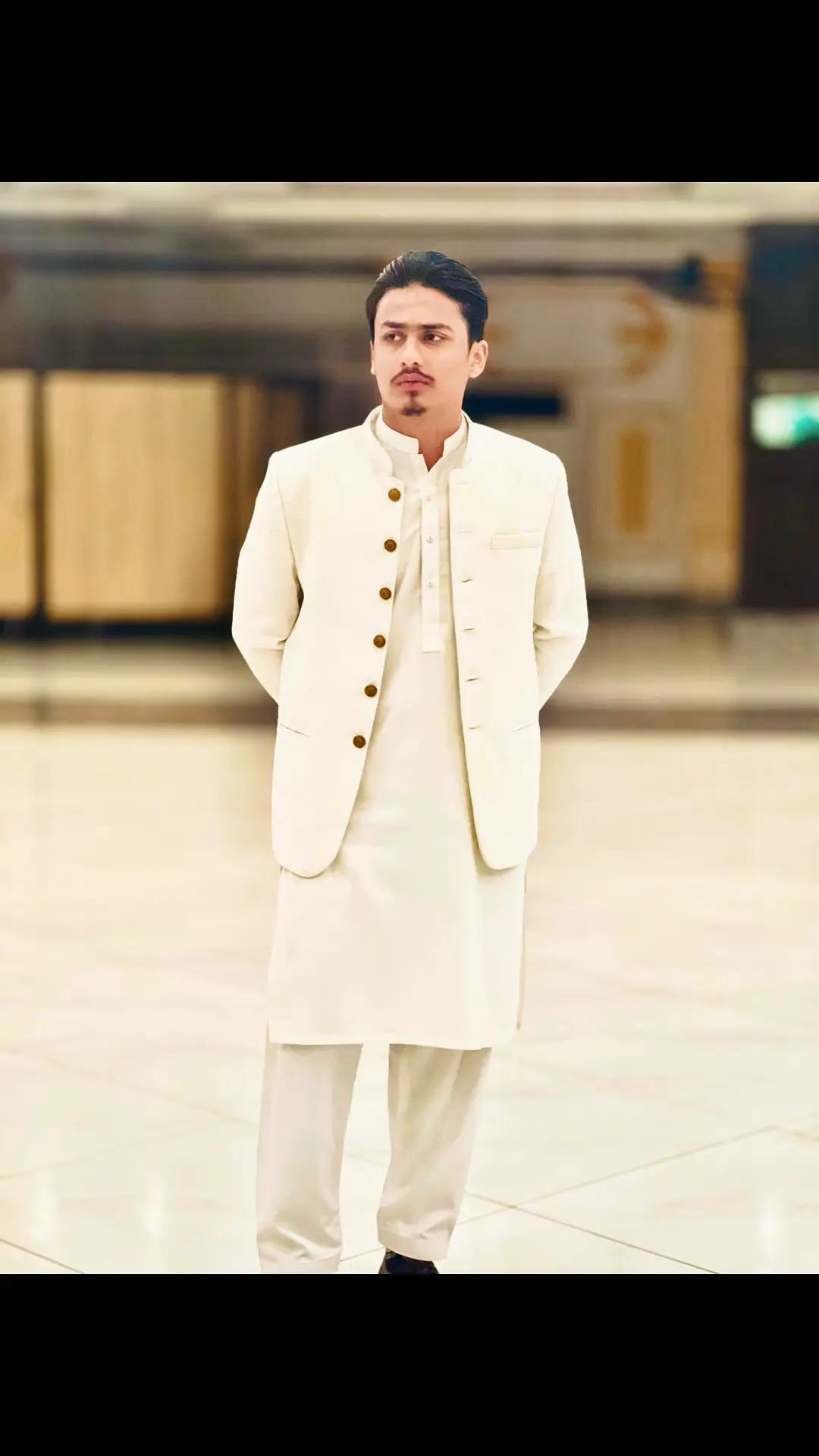 @-ملک سمیع-