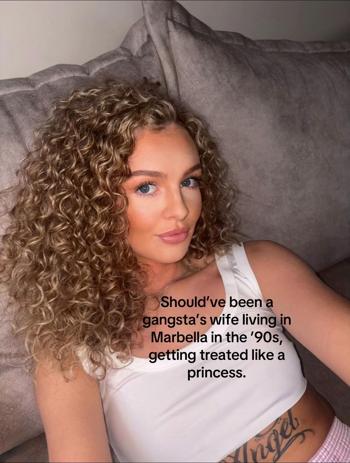 @Kt