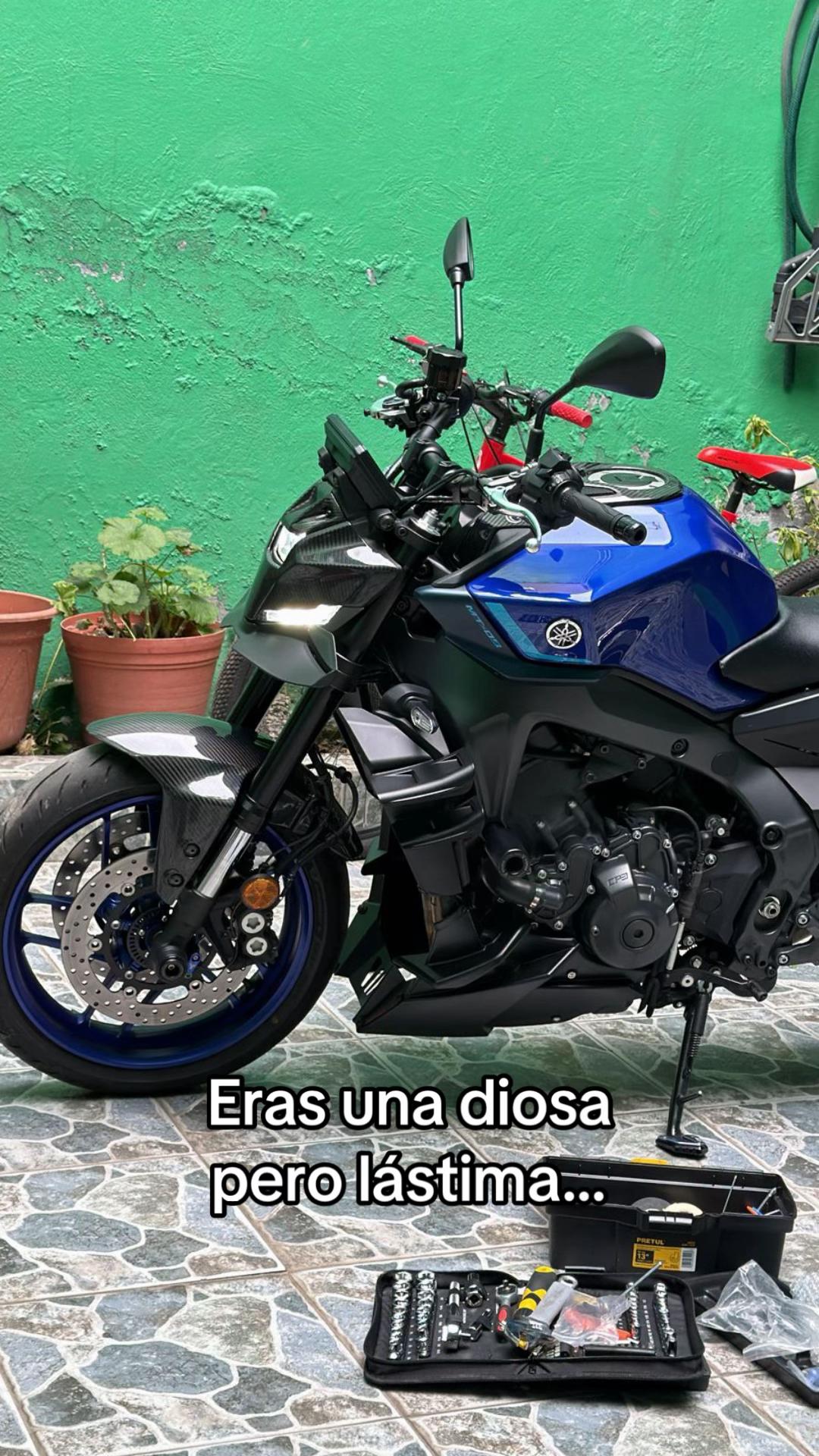 @Dan Bkr Vlog