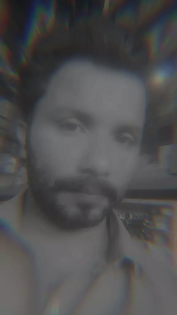 @𝔅𝔥𝔞𝔩𝔩𝔞𝔦 𝔖𝔥𝔢𝔢𝔯𝔞𝔷