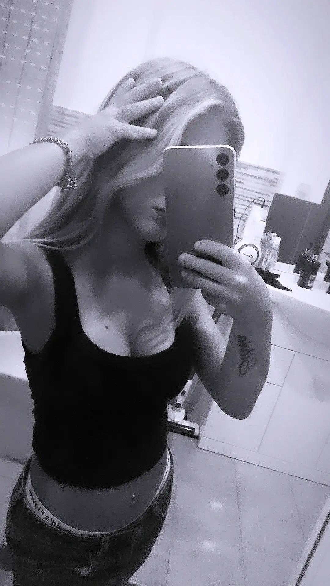@👸🏼