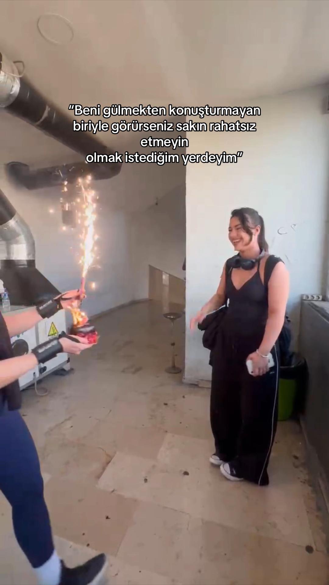 @K&uuml;bra ✶