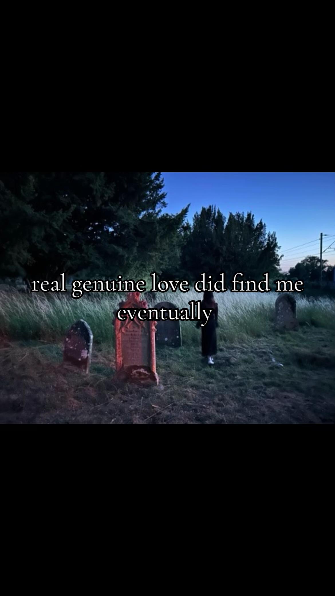 @𝔏𝔞𝔲𝔯𝔢𝔫𝔐𝔦𝔠𝔥𝔢𝔩𝔩𝔢🦇