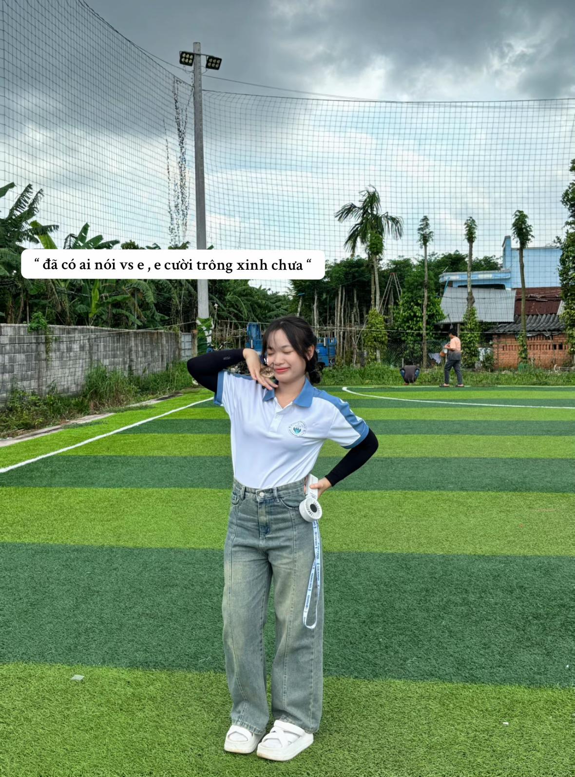 @ăn gì cũm được ><