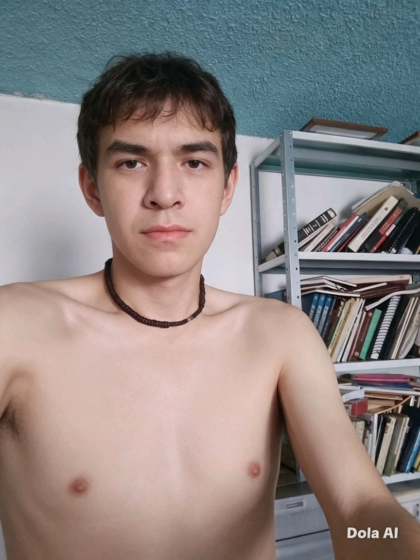 @charlymag