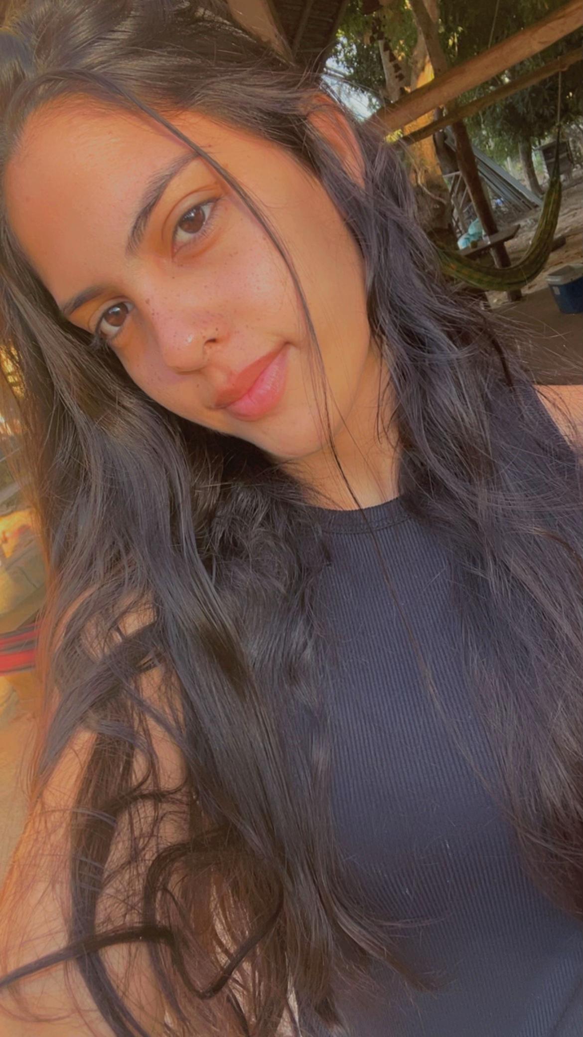 @andrielly2388