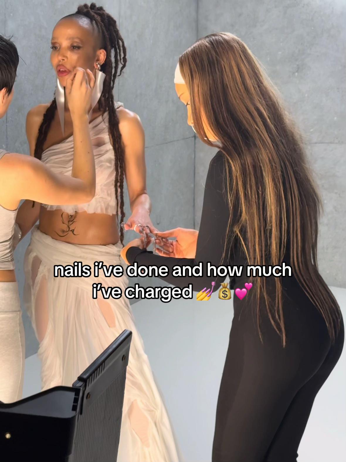 @nikkipanic