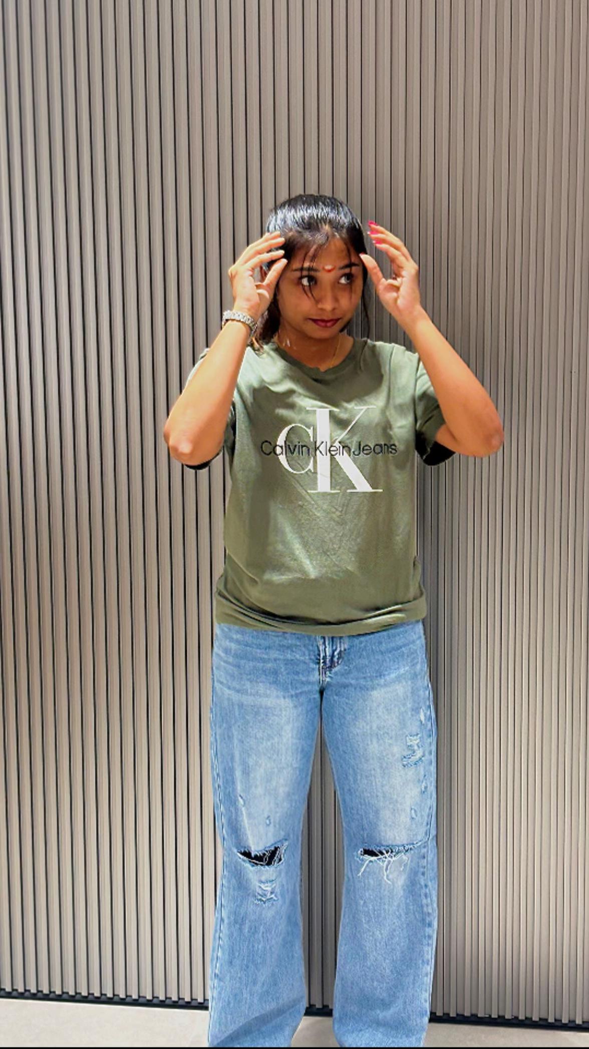 @๐ง ๐ฅ ๐ฆ ๐ ๐ ๐ ๏ฃฟ