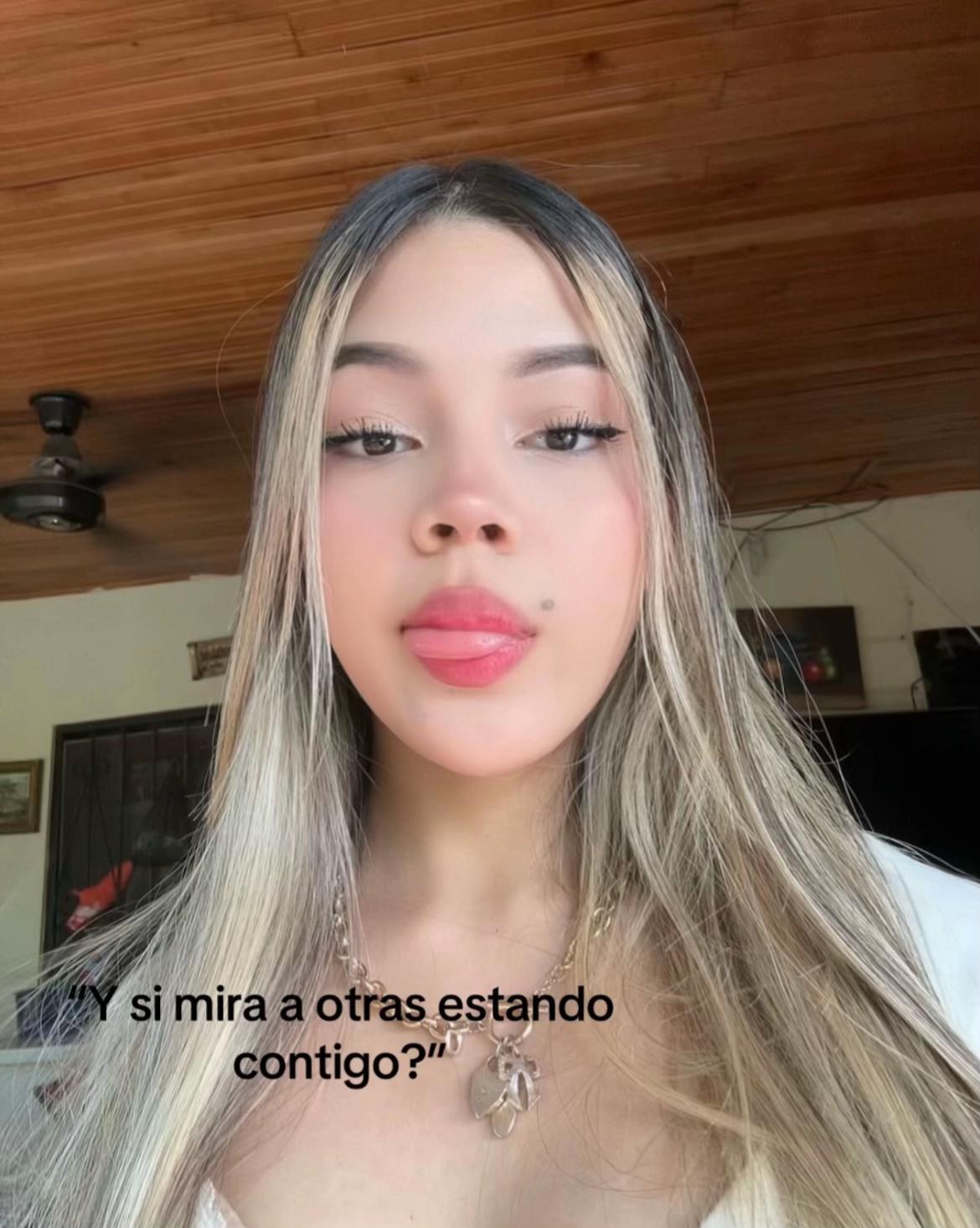 @isi💕💕