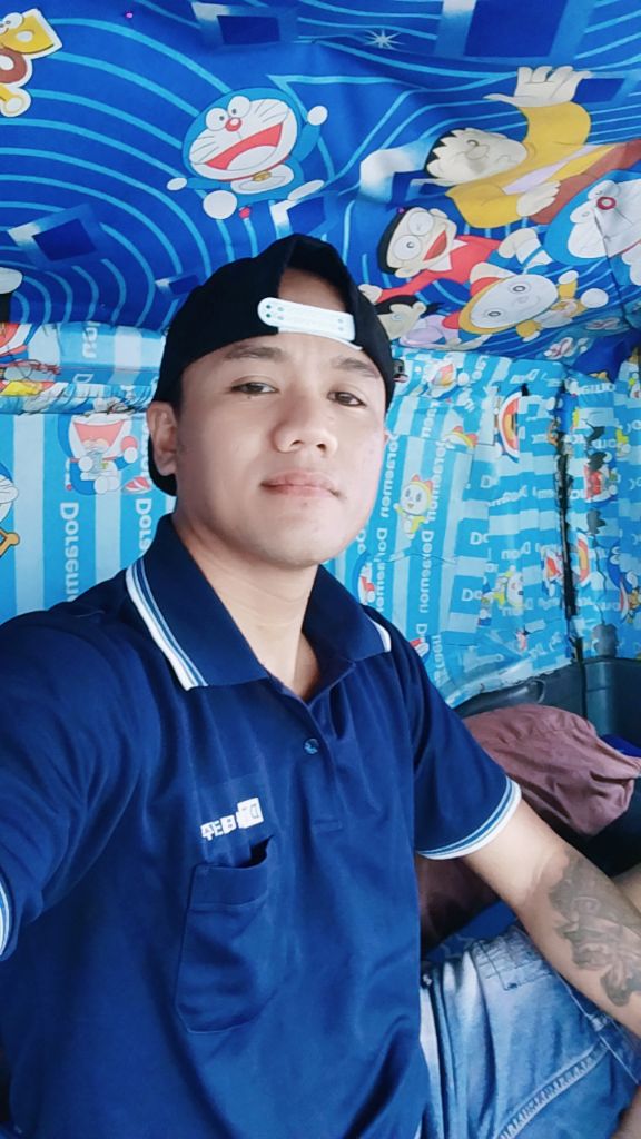@raja 👑tanpa ratu🥀