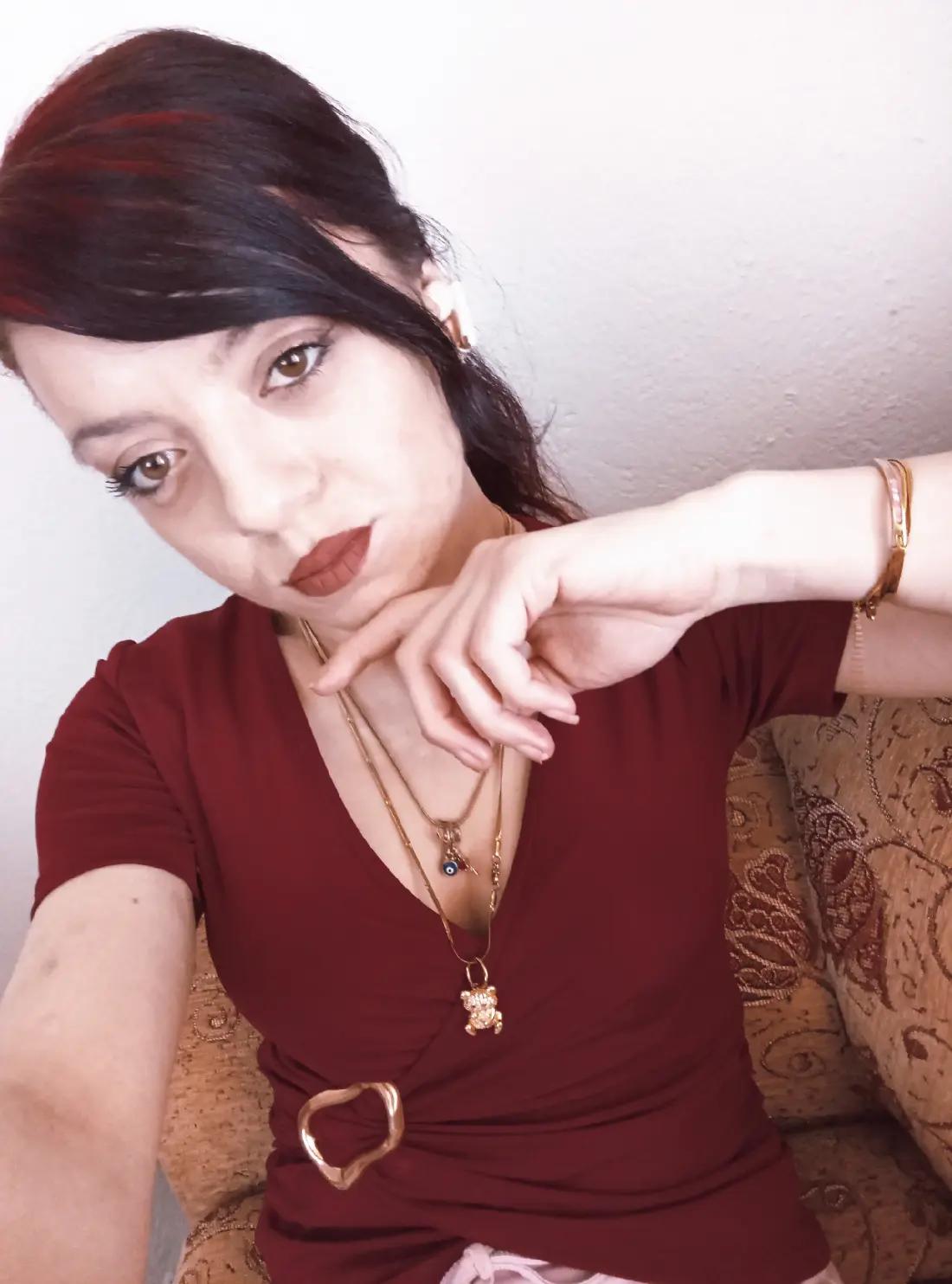 @melekgömlek