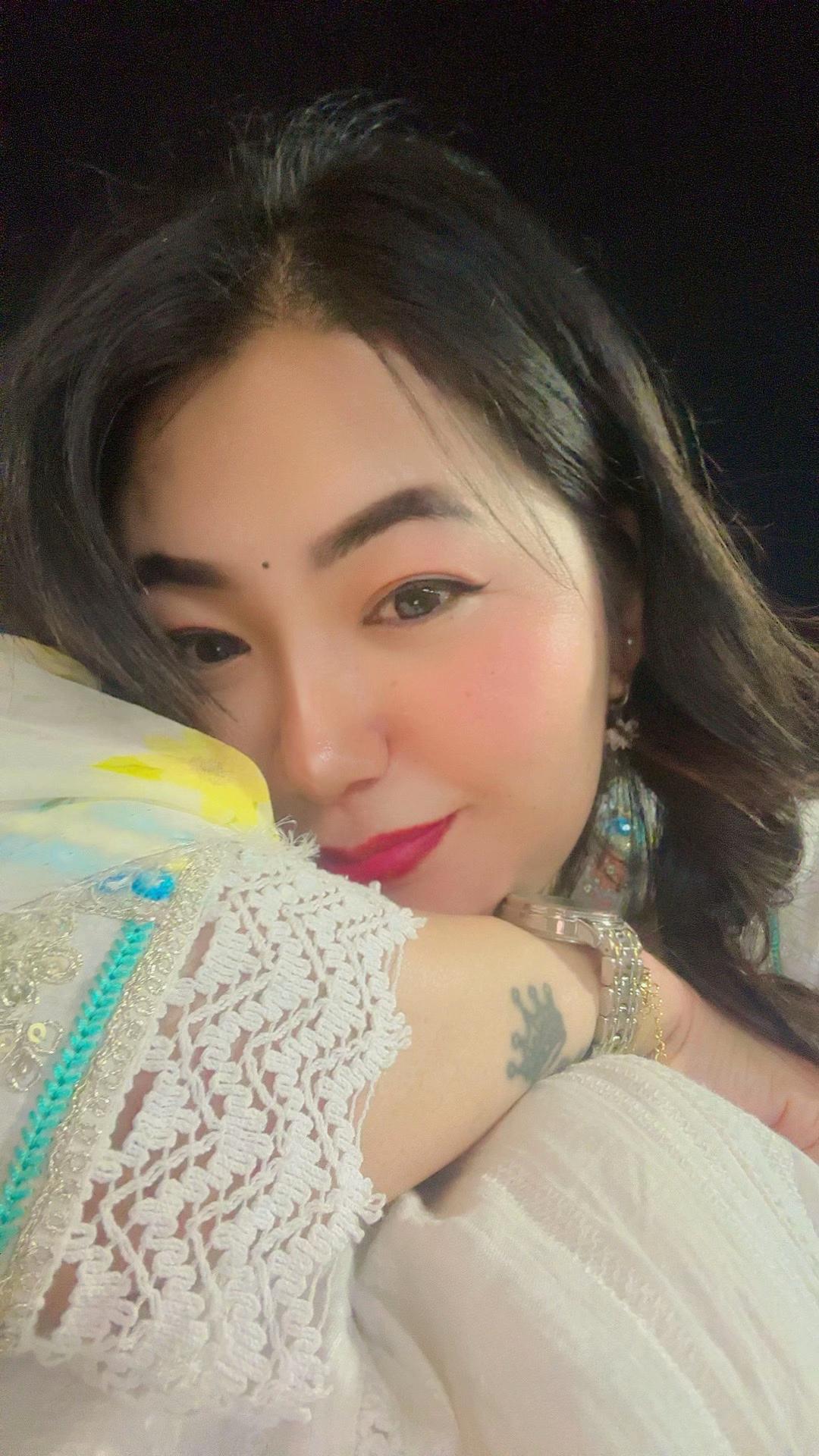 @🦋Sabita 🖤🍀