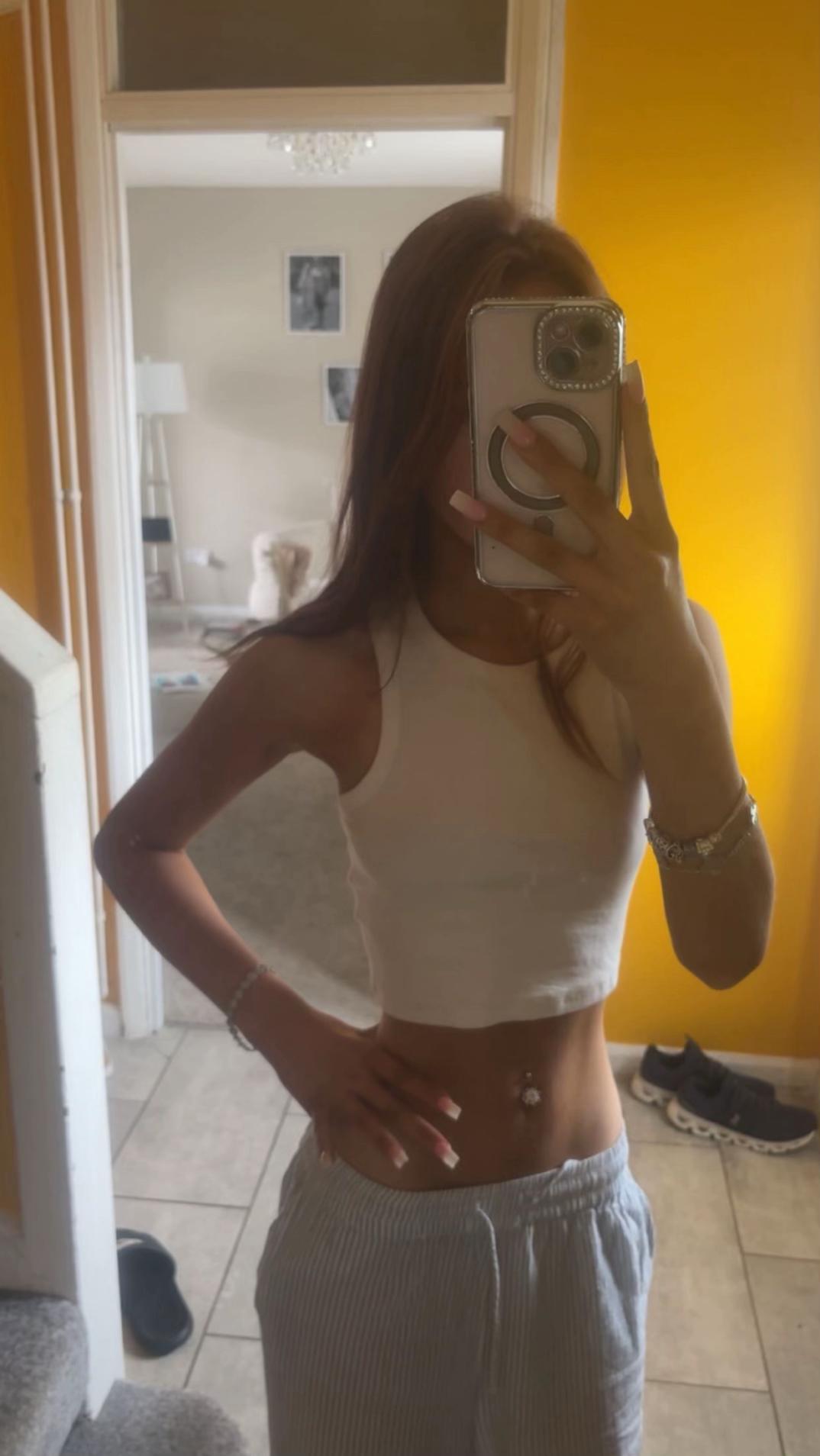 @chelsey💕👑👛🛍️🎀