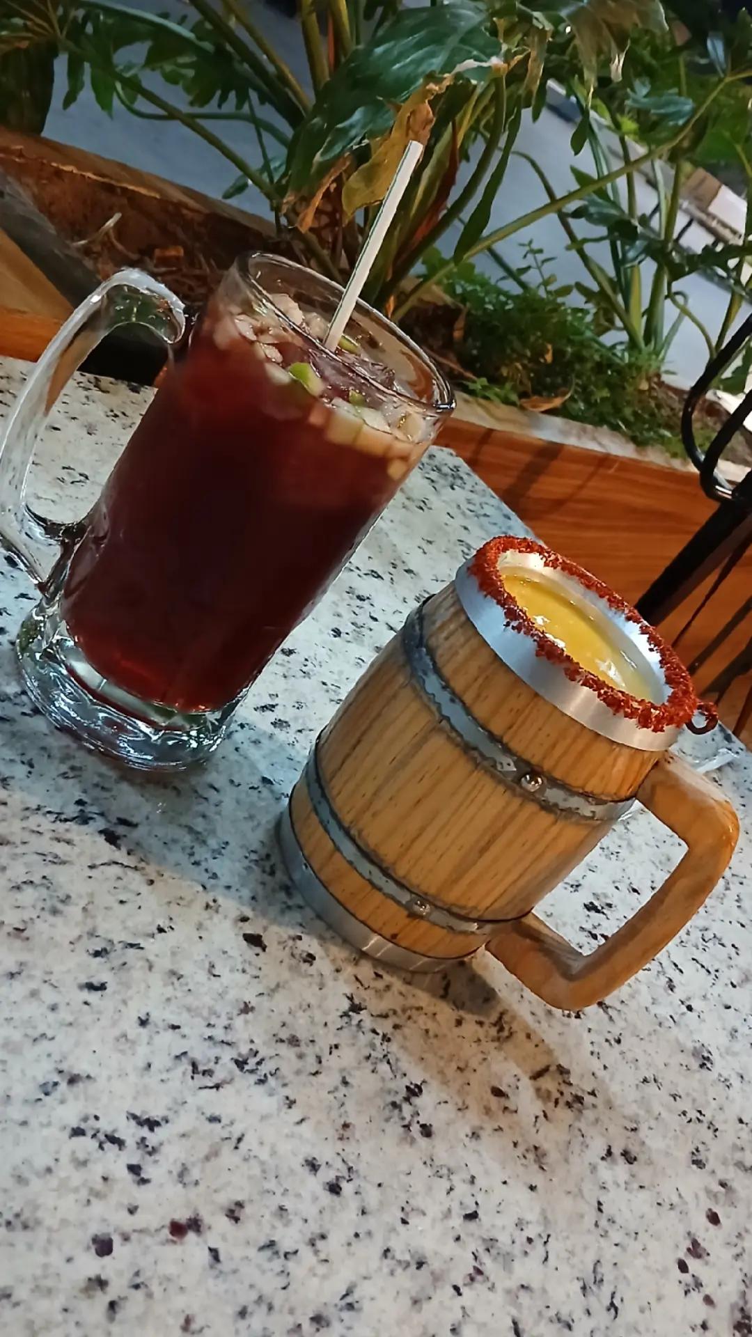 @La chivis⚘️⚘️⚘️🍷☕️💝