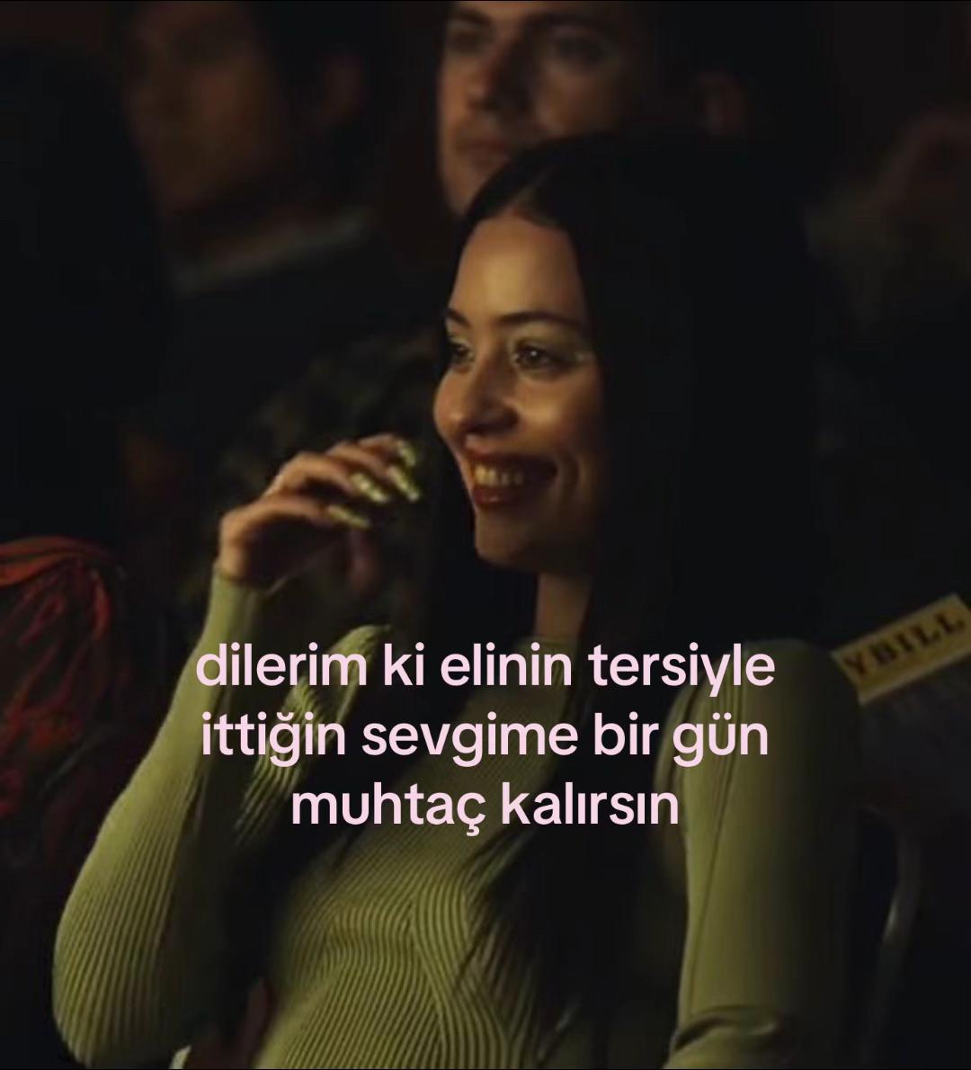 @ᥫ᭡🧘🏻♀️