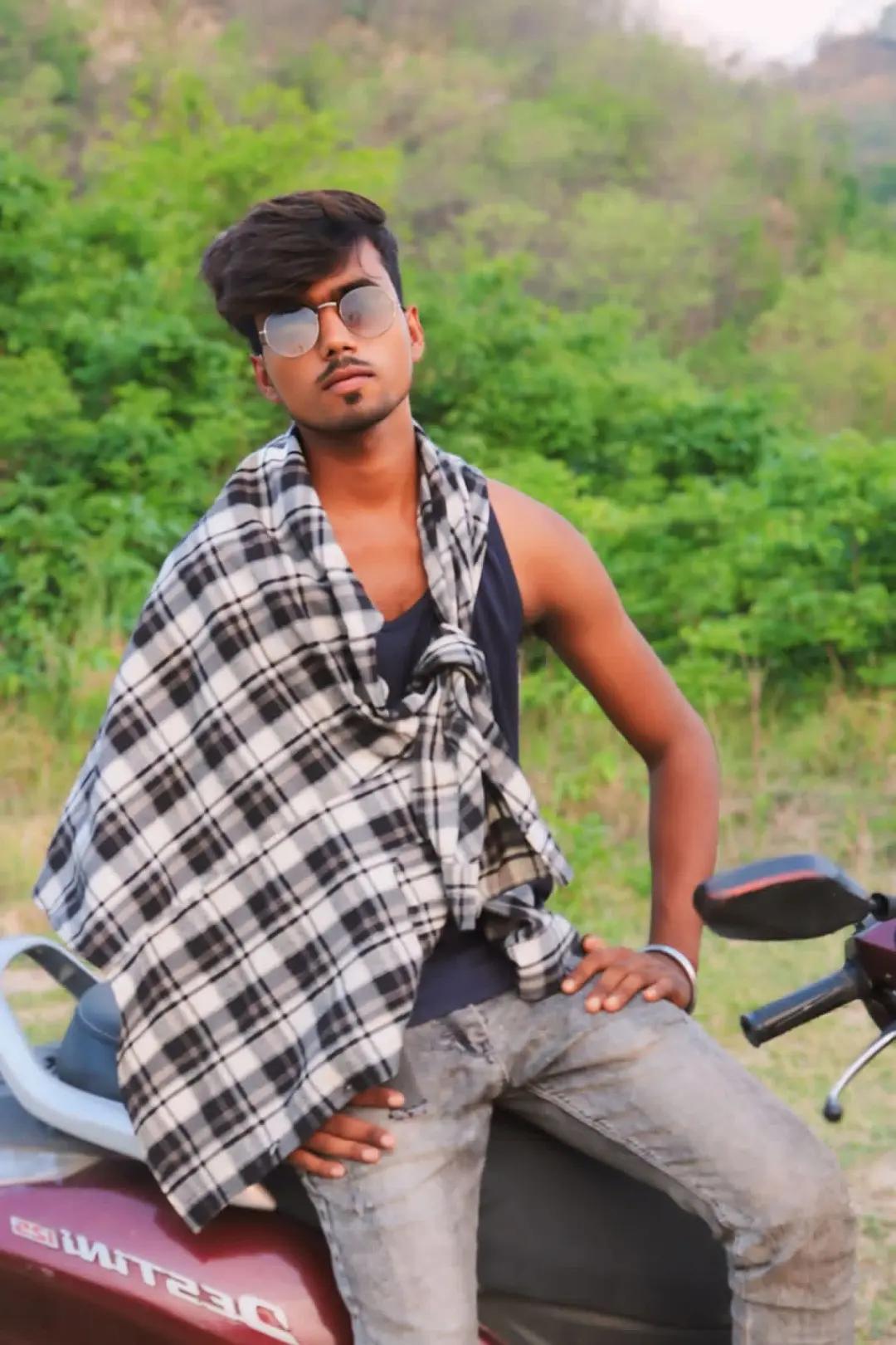 @KaMlEsH DeEwAnA