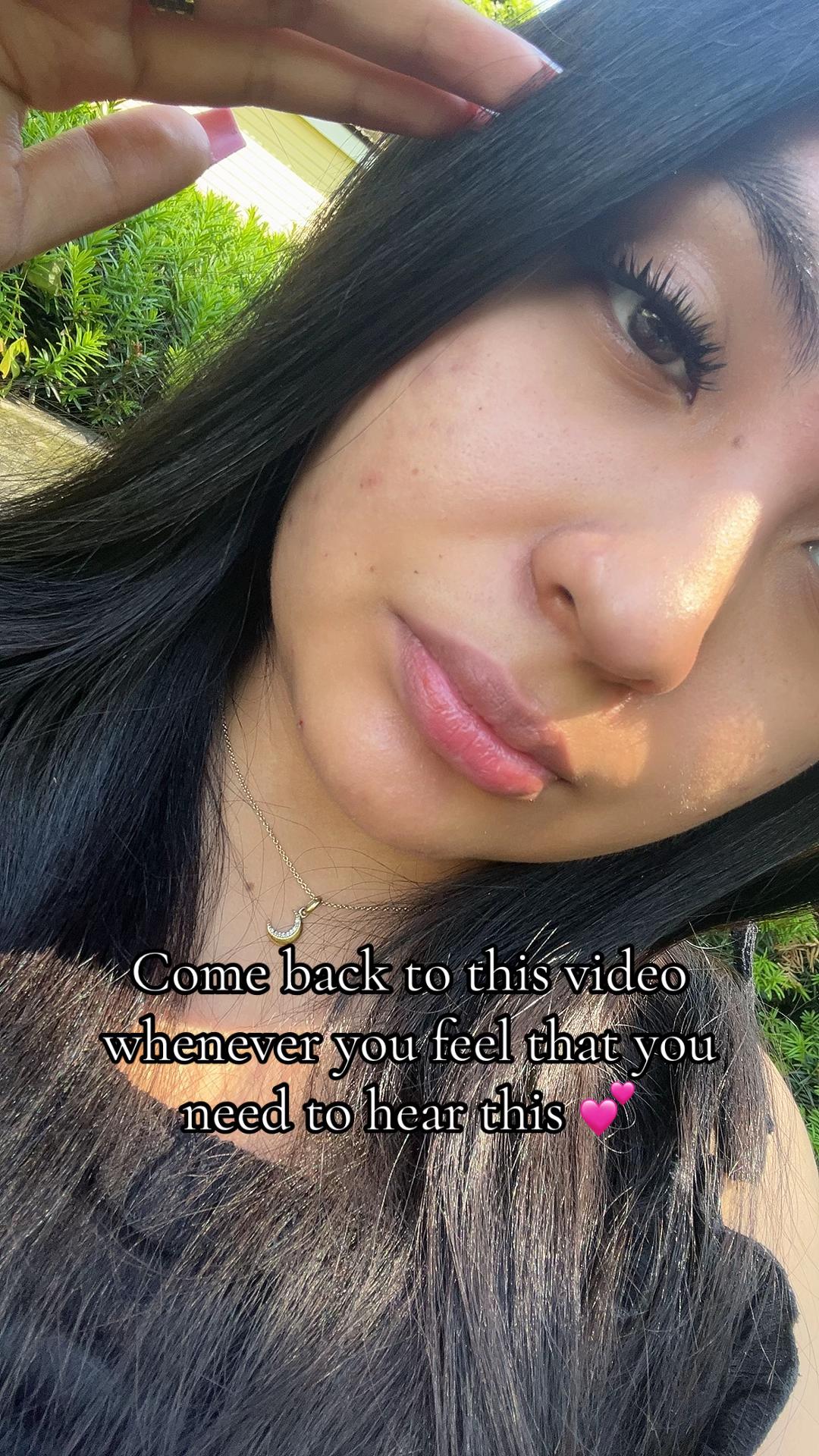 @Laura ♱