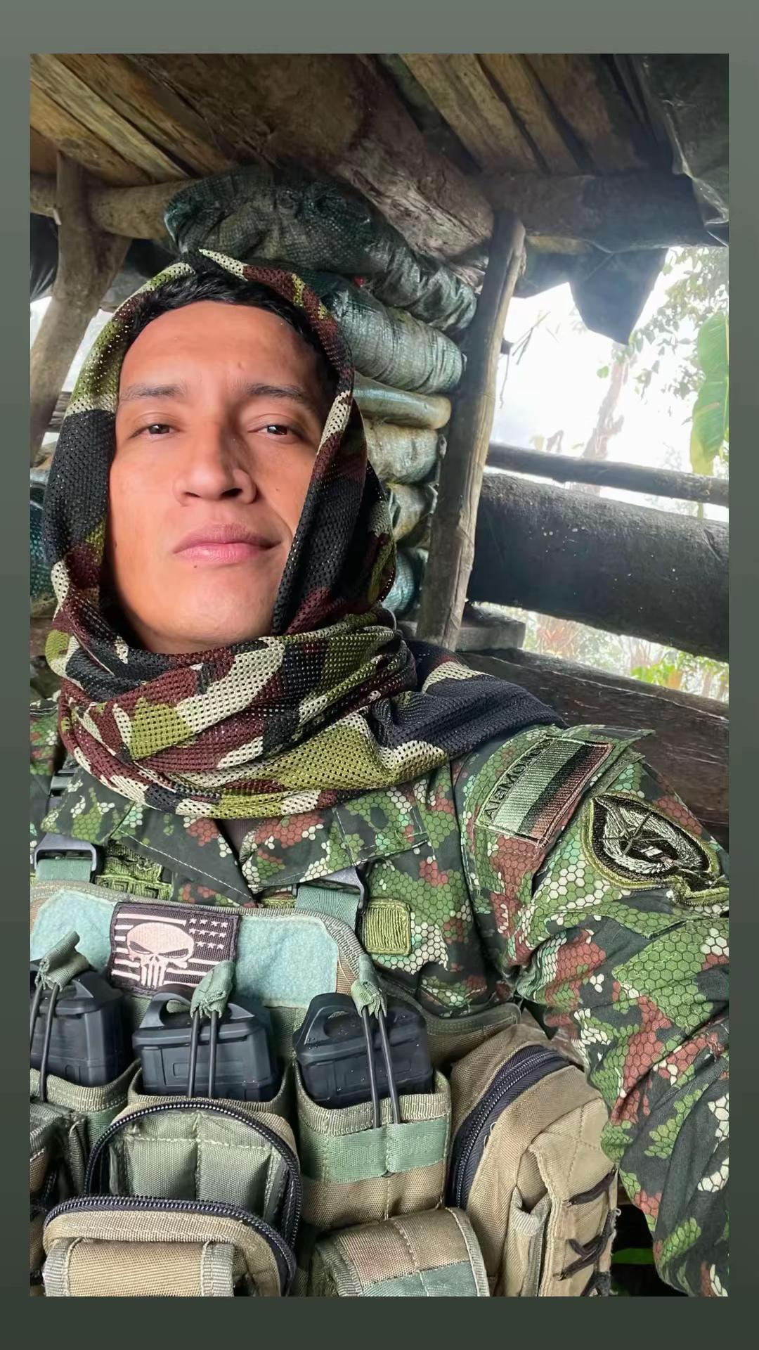 @️alex 