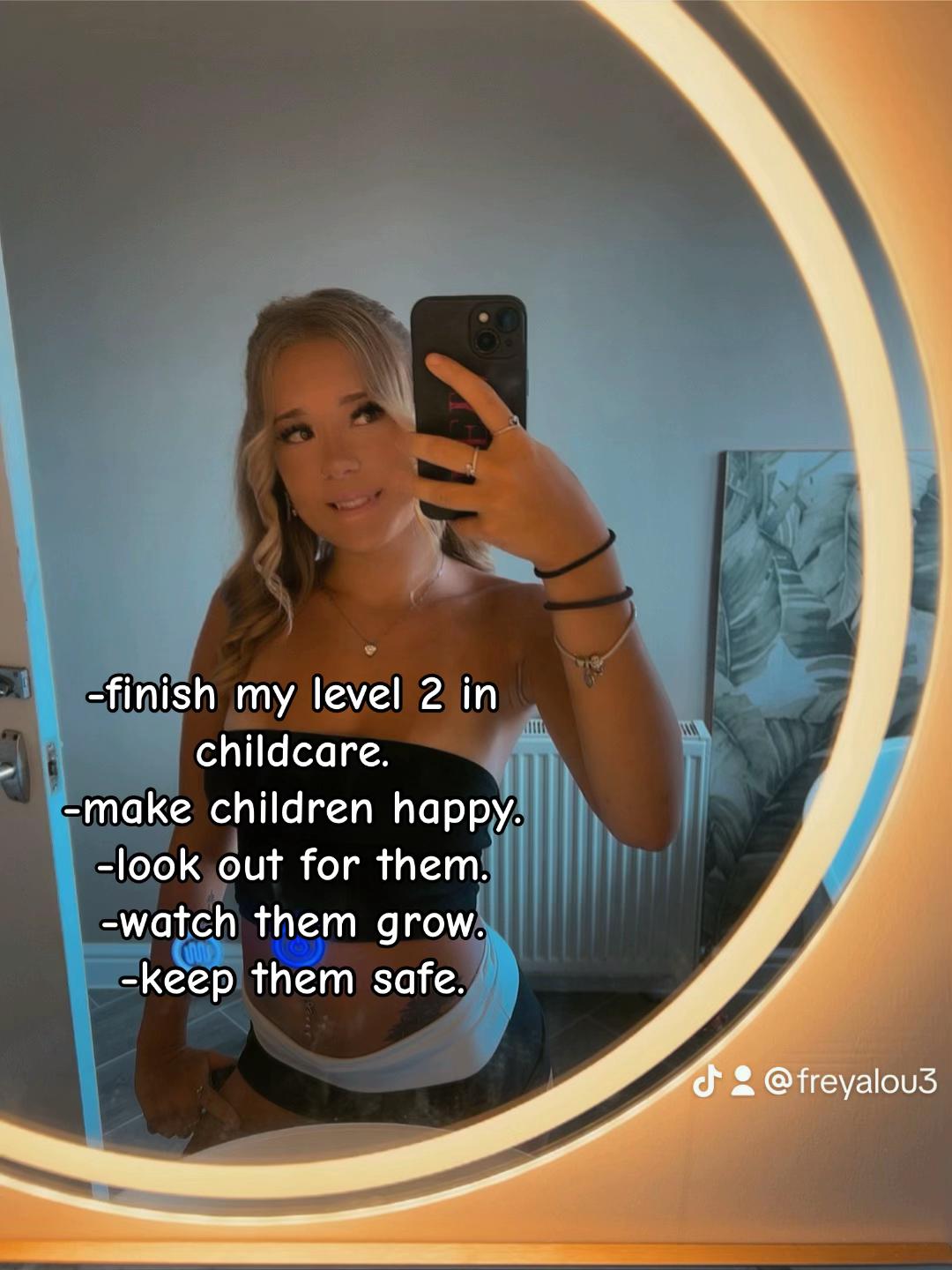 @Freya lou x