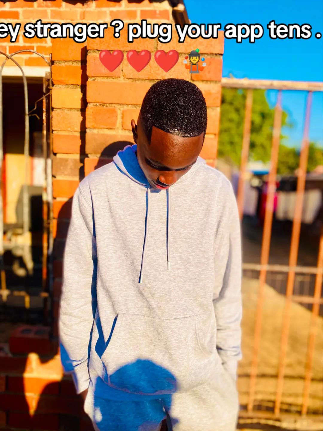 @Sphakzen🇿🇦